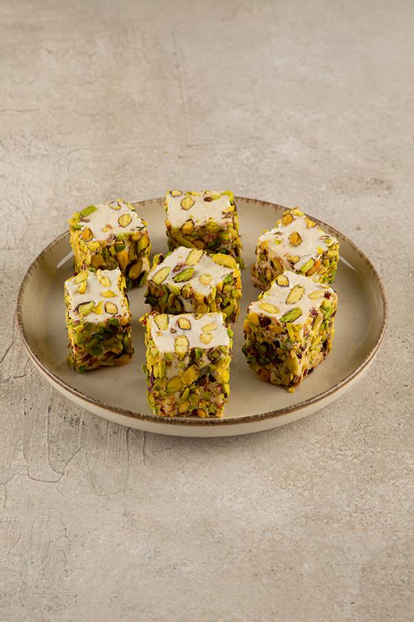 Sütlü Fıstıklı Sarma