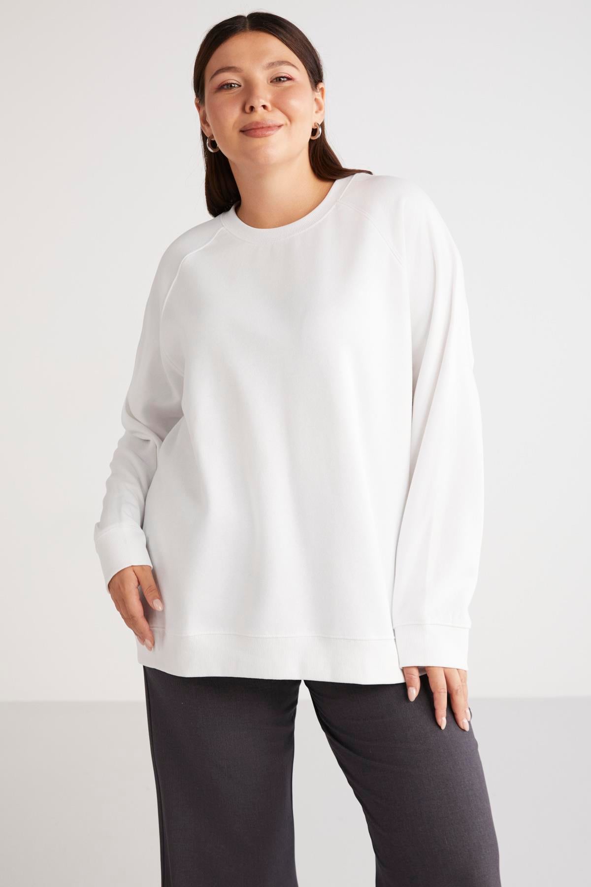 BARBORABB Örme Loose Beyaz Tekli Büyük Beden Sweatshirt
