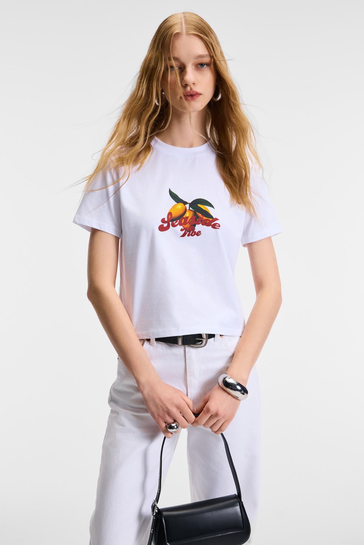 ELVERA Kadın %100 Pamuk Comfort Fit Baskılı Kısa Kollu Yuvarlak Yaka Beyaz T-Shirt