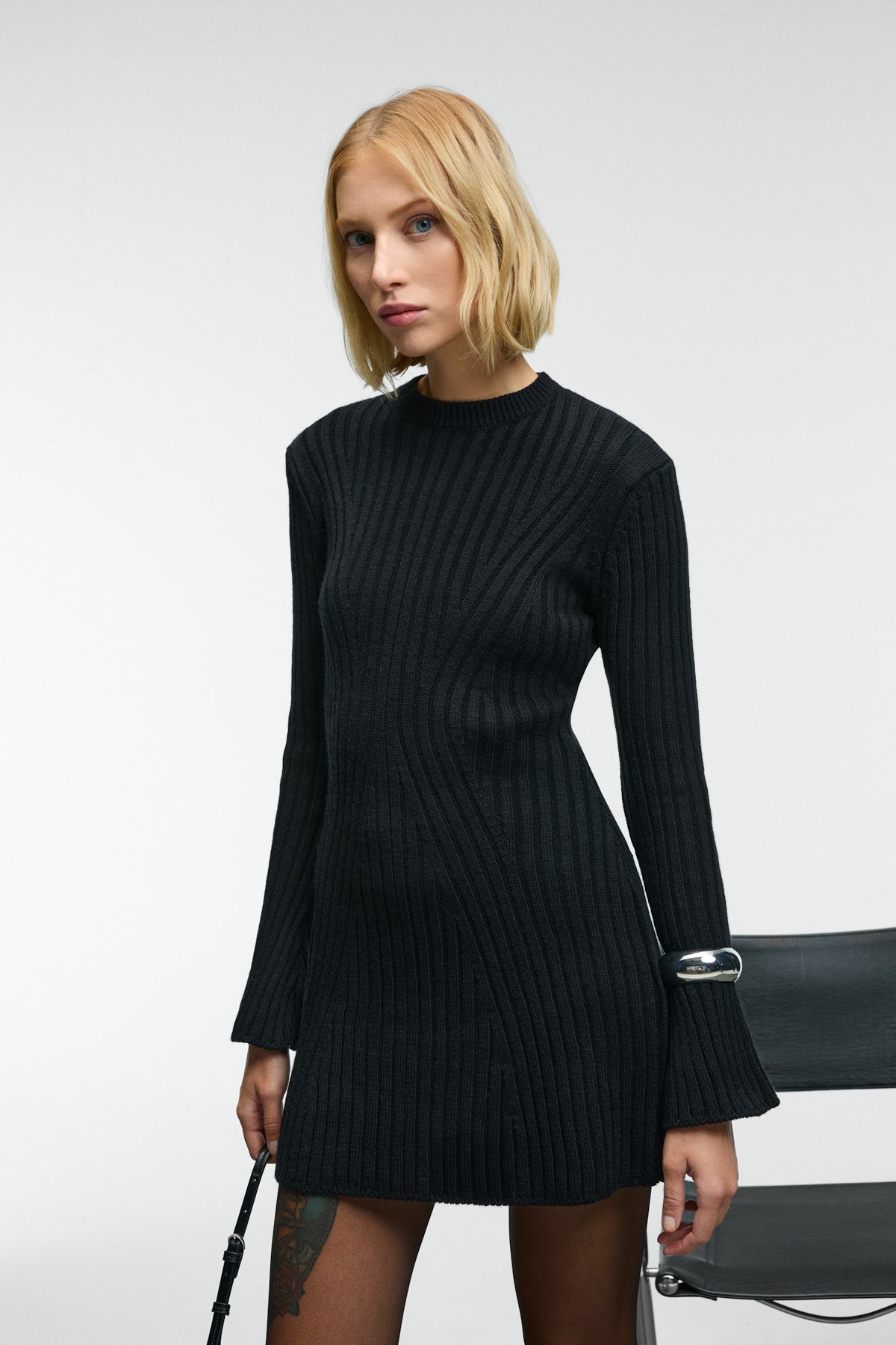 ENCANTO Kadın Yuvarlak Yaka Çizgi Desenli Slim Fit Siyah Elbise