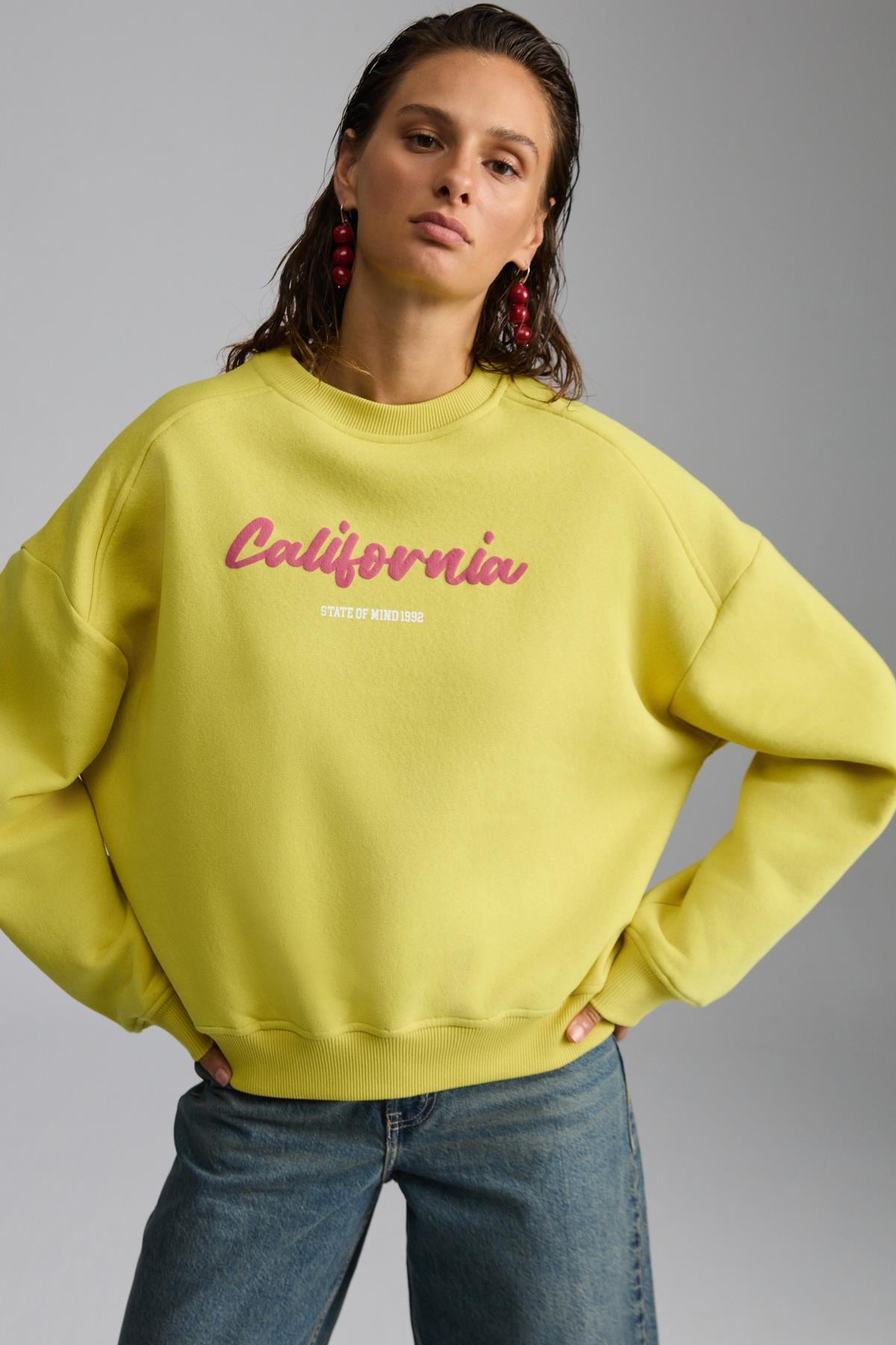 NARDY Kadın Şehir Temalı Baskı Detaylı Şardonlu Organik Pamuk Oversize Yeşil Sweatshirt