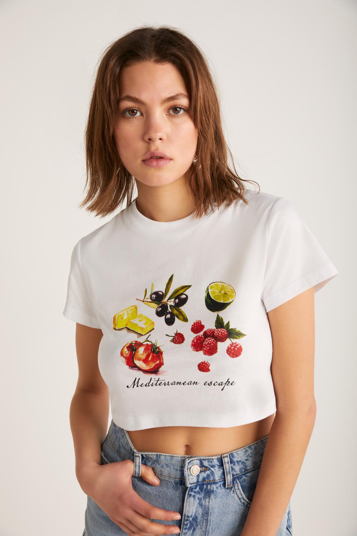 SERENE Kadın Kısa Kollu Baskılı Crop Beyaz T-Shirt