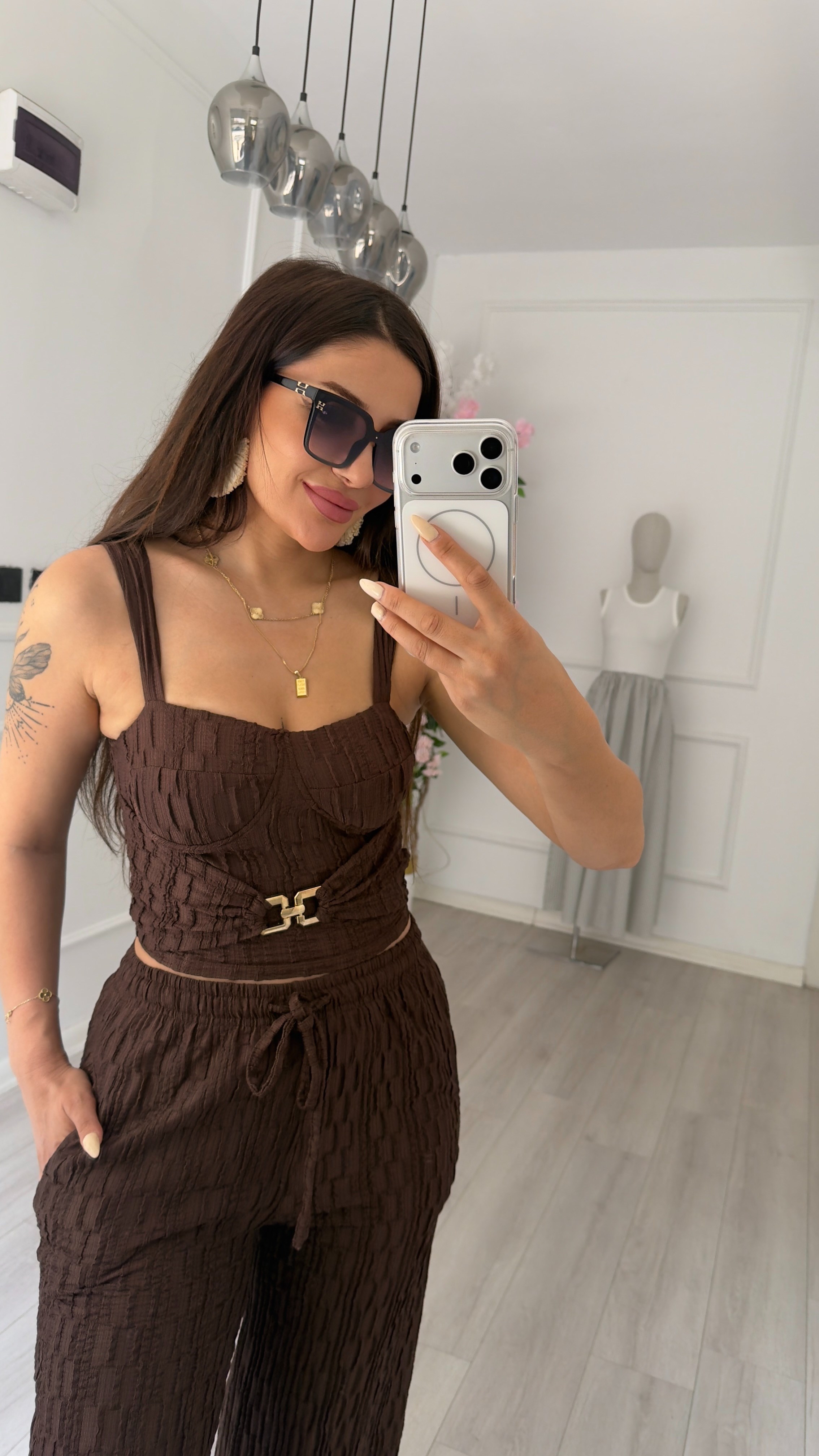  Acı Kahve Pantolon Toka Detaylı Bluz Takım