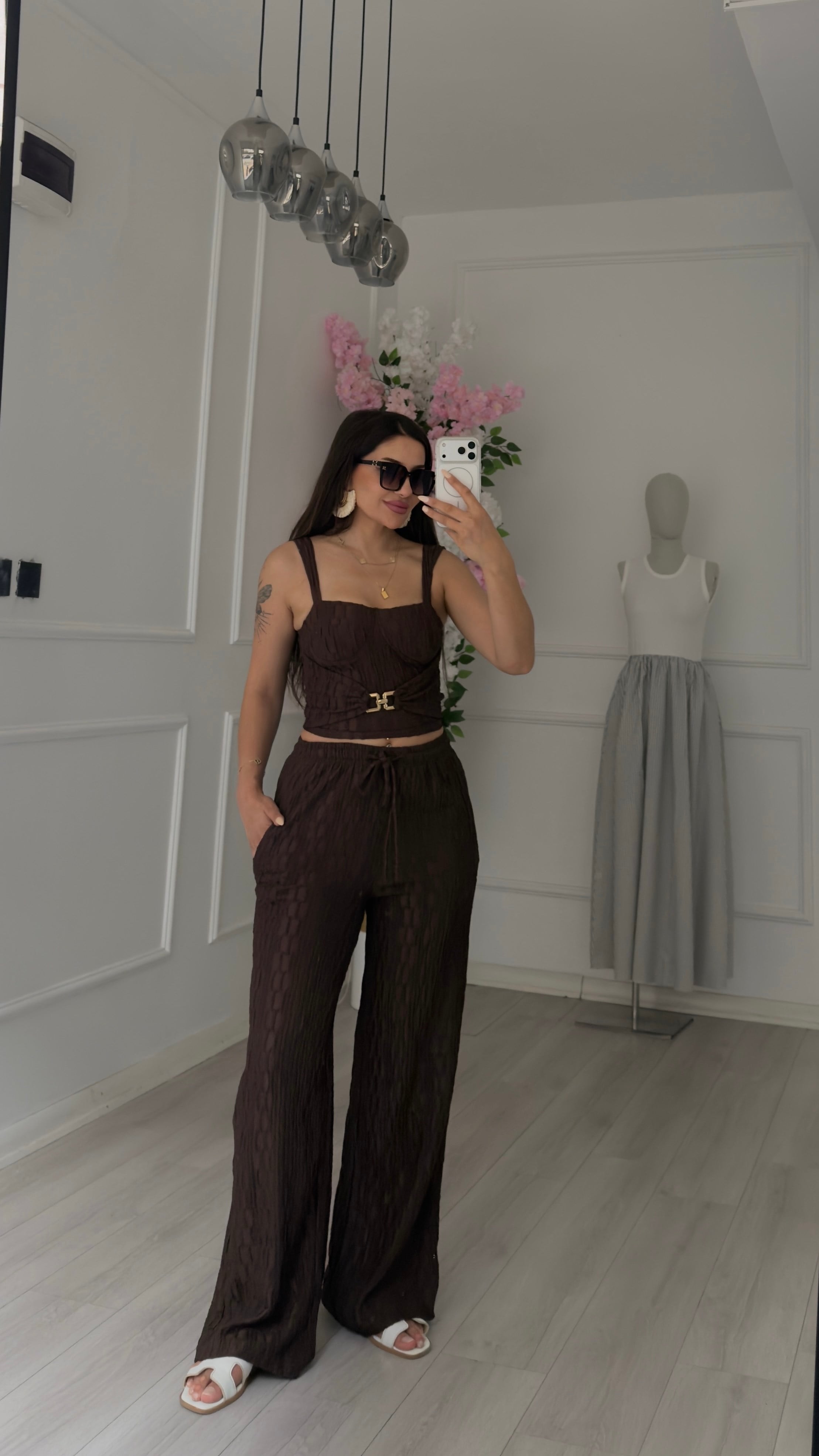  Acı Kahve Pantolon Toka Detaylı Bluz Takım