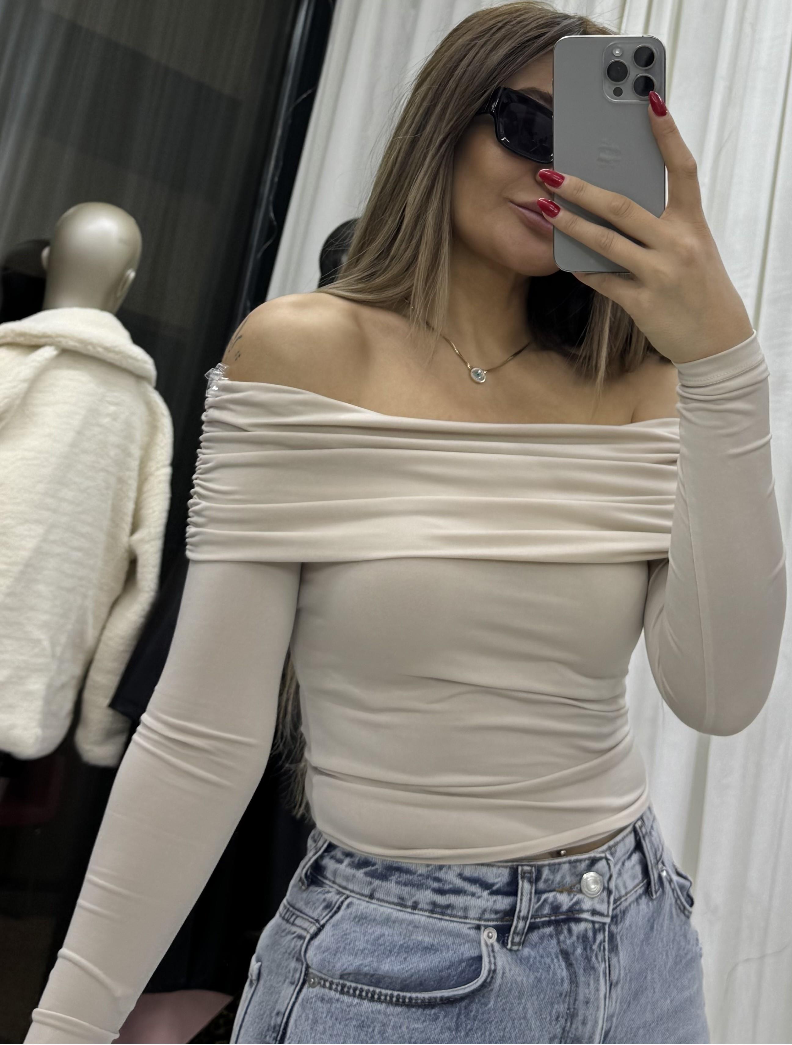  Madonna Yaka Drapeli Uzun Kollu Sandy Body Bluz-Taş