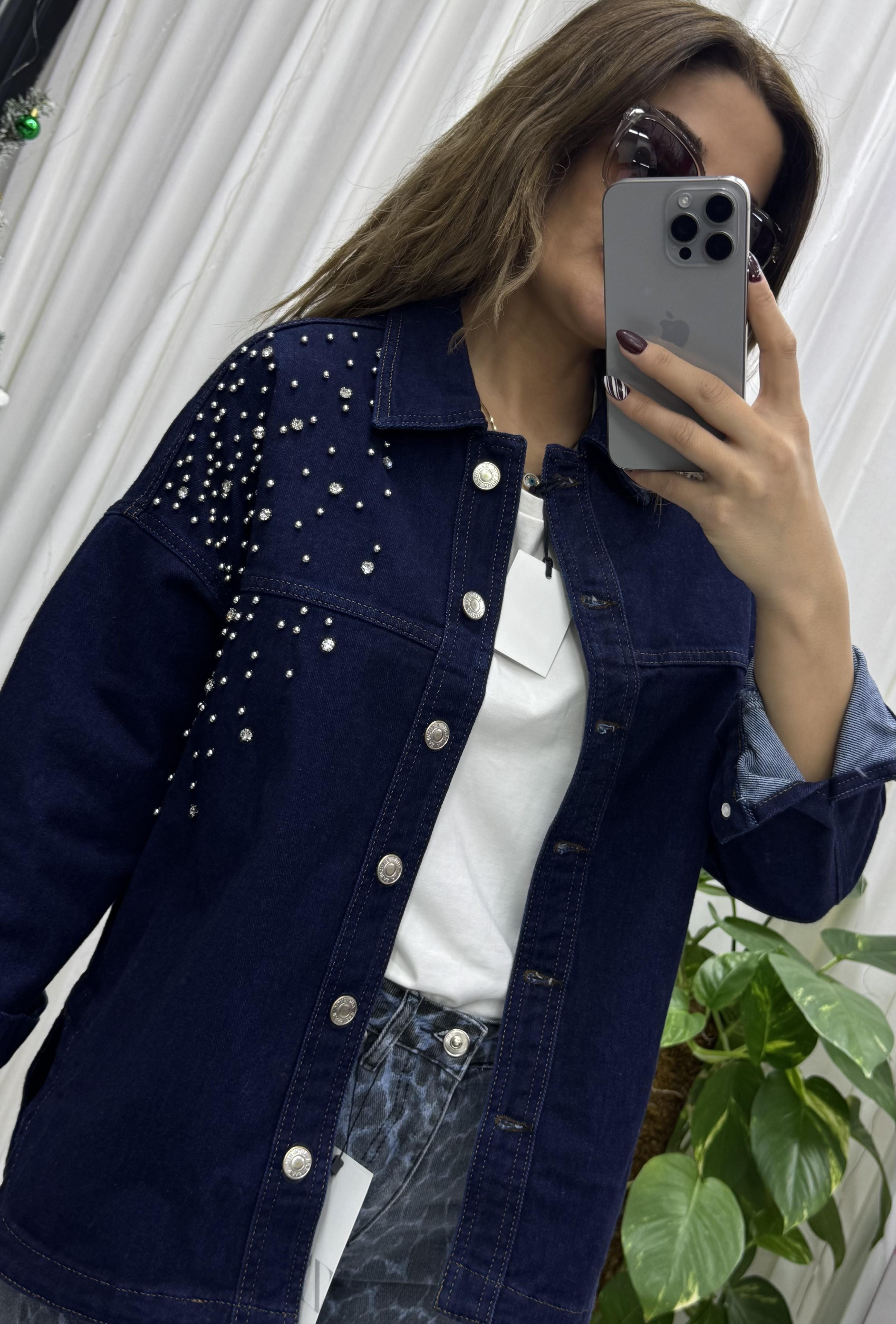 Önden Düğmeli Oversize Önü Taş Zımba  Detaylı Lacivert Gömlek Ceket