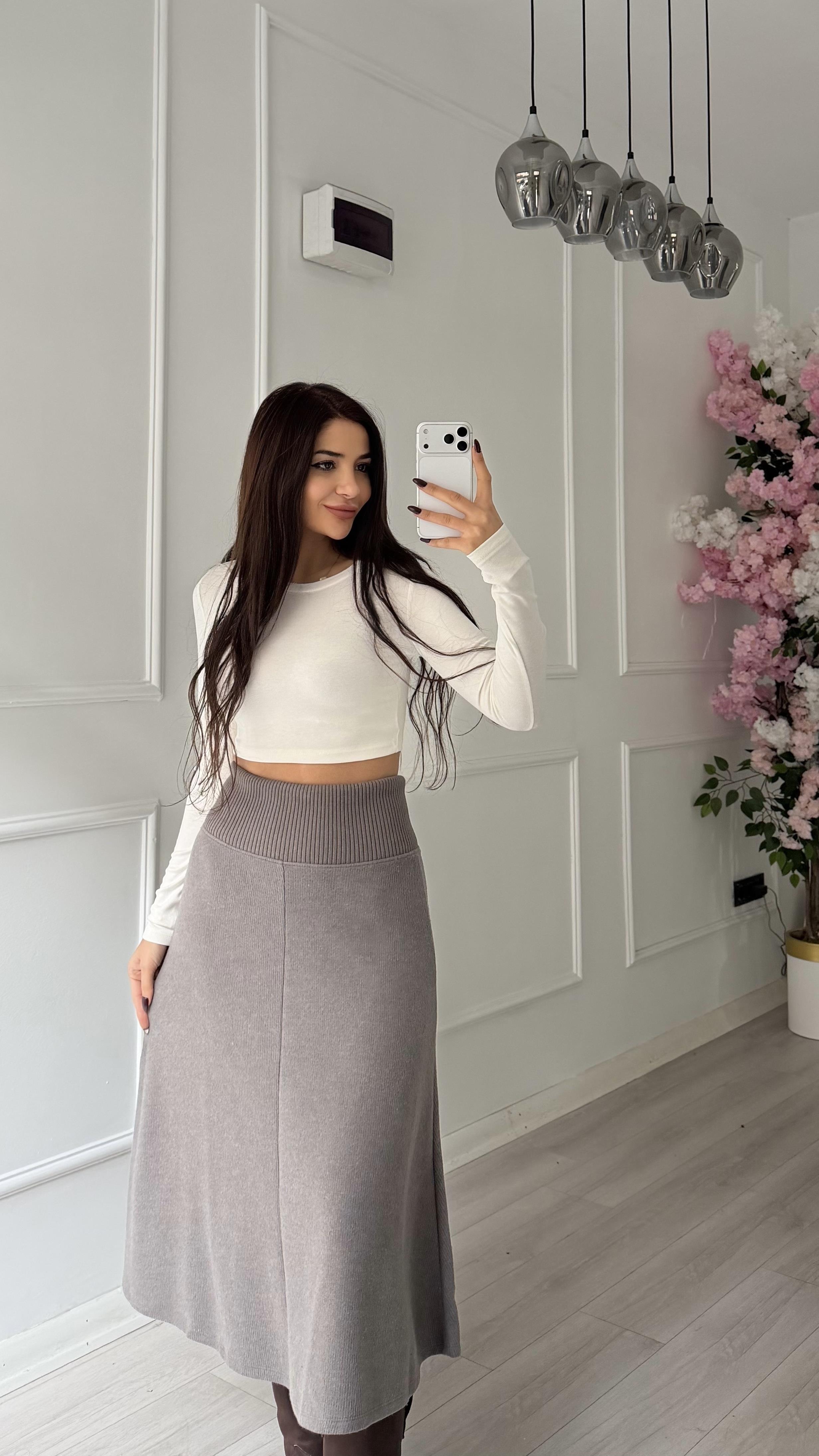 Kahve A Kesim Ribana Detaylı Triko Etek