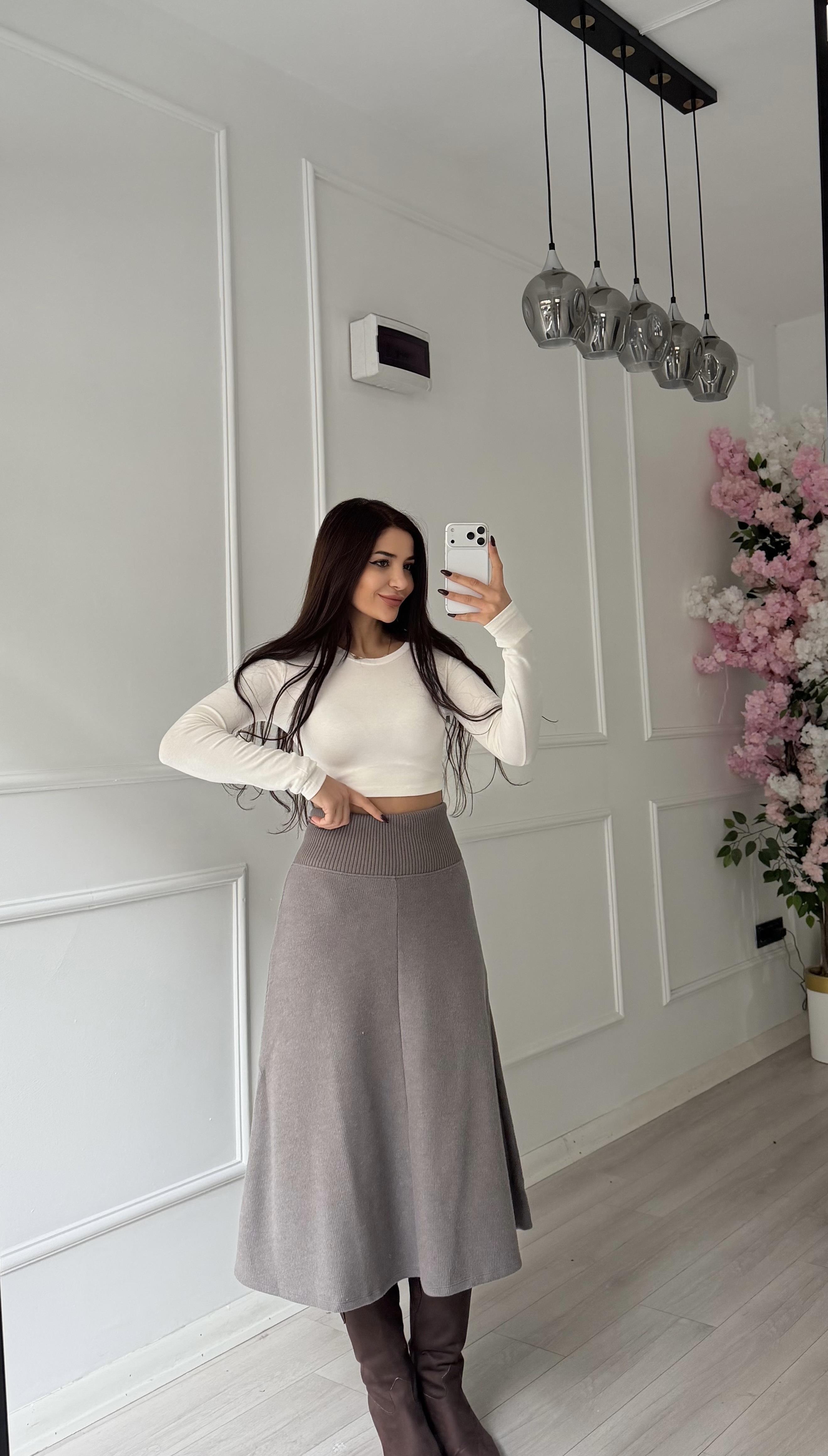 Kahve A Kesim Ribana Detaylı Triko Etek