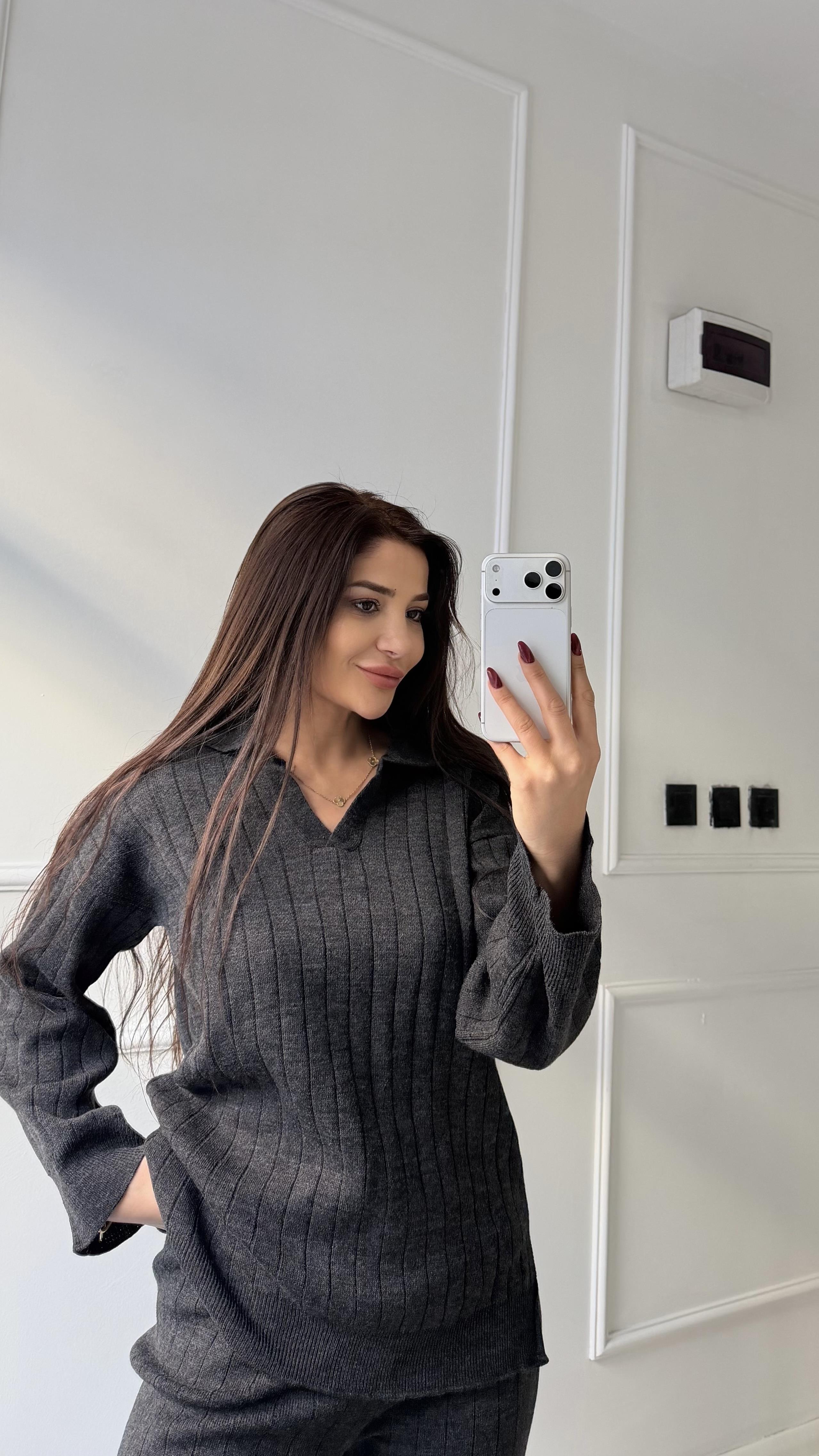 Antrasit Yumuşak Dokulu Polo Yaka Triko Pantolon Takım