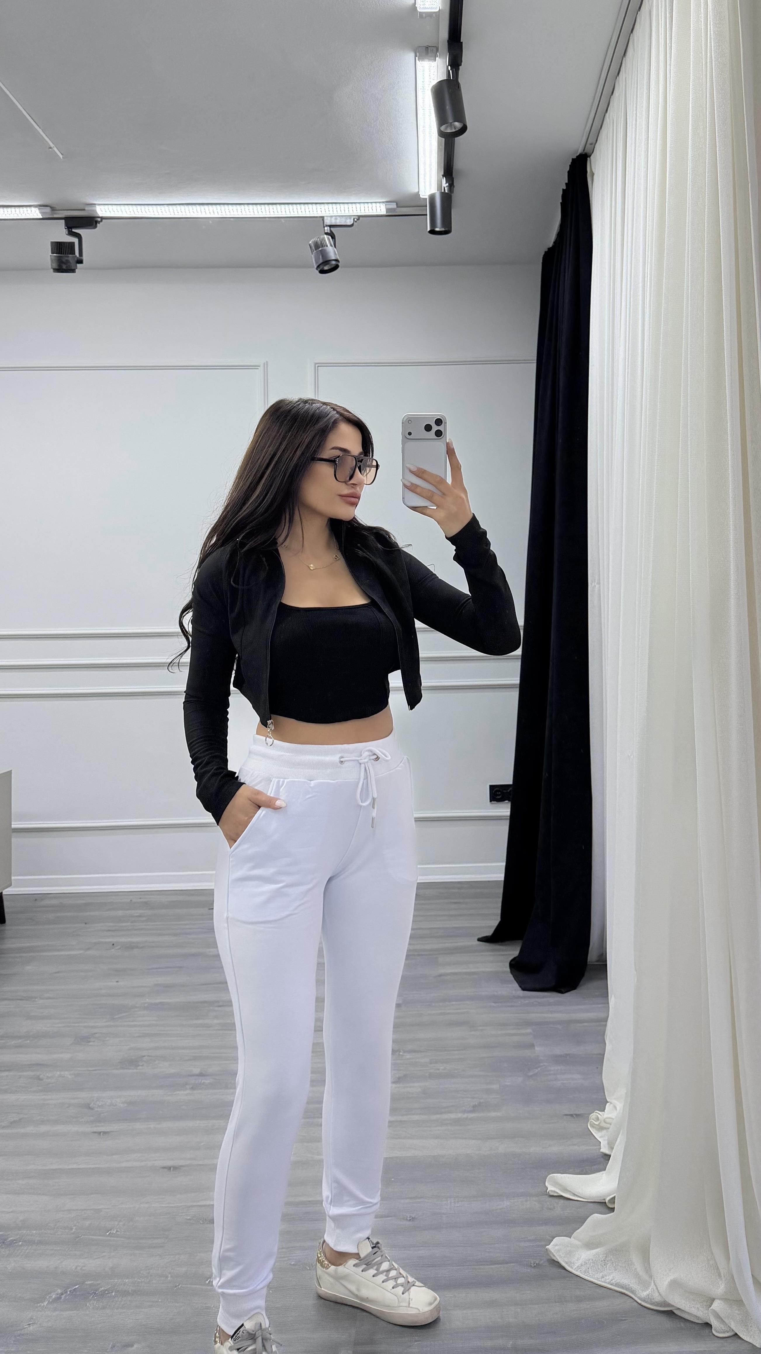 Beyaz Bel Bağlamalı Paçaları Lastikli Eşofman