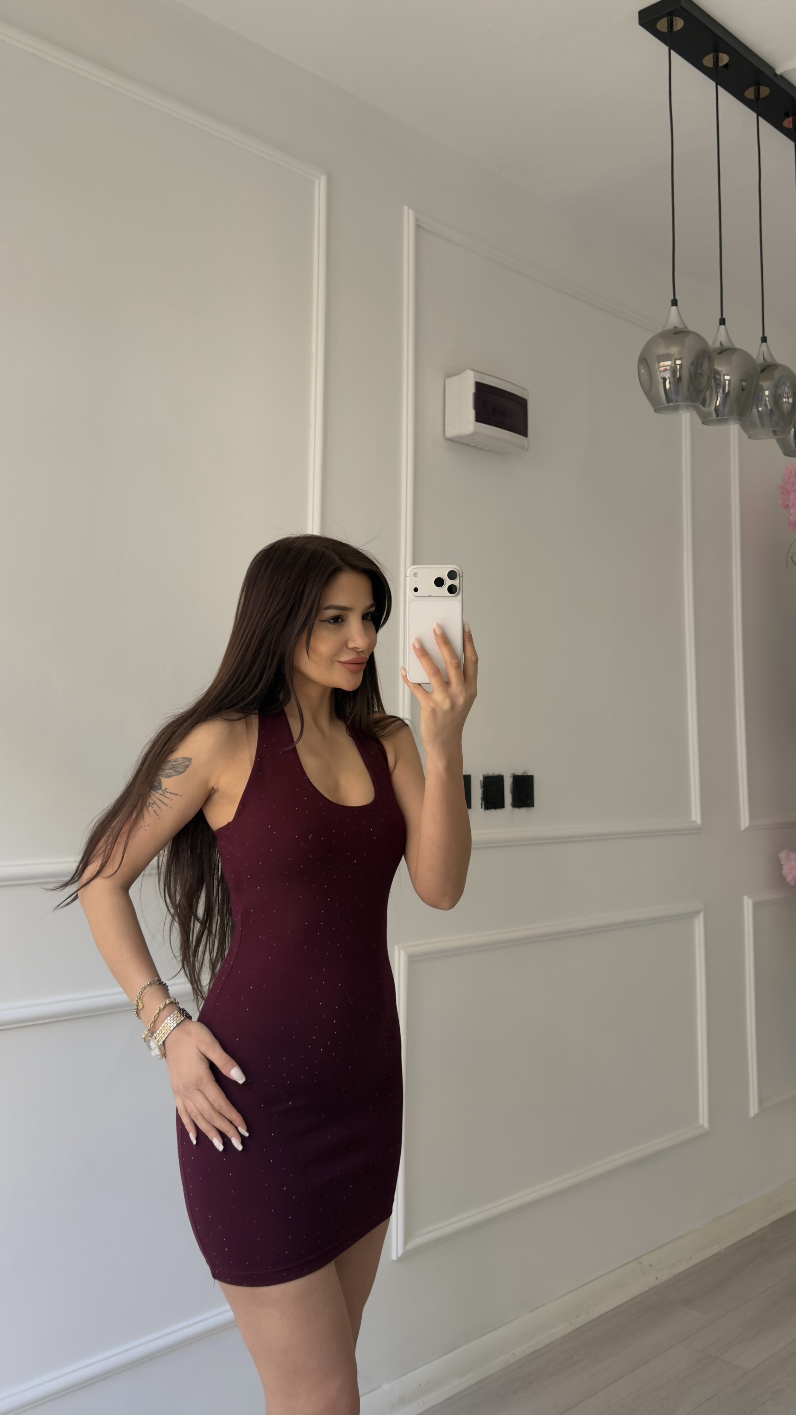 Bordo Parıltılı Halter Yaka Mini Elbise