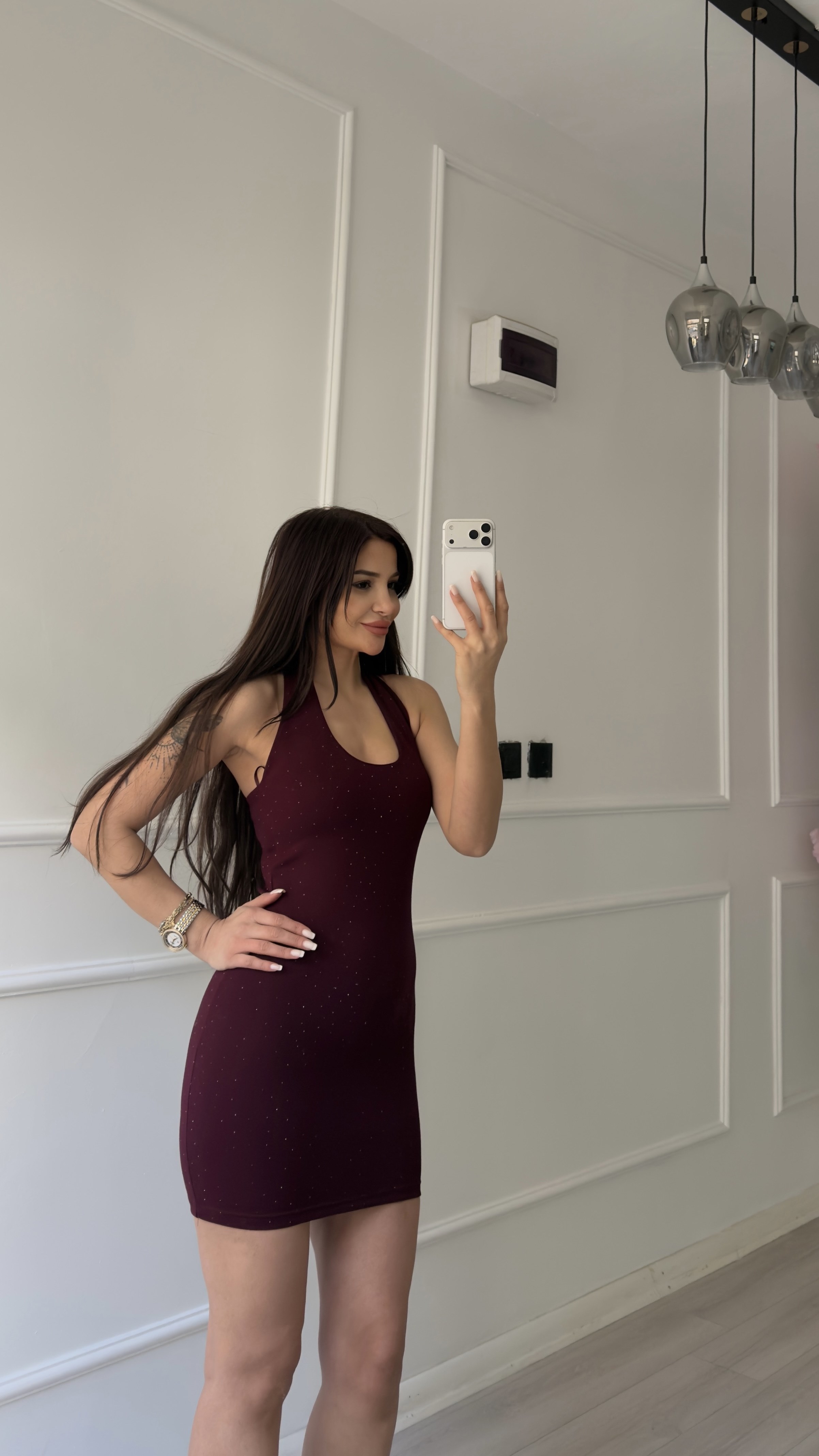 Bordo Parıltılı Halter Yaka Mini Elbise