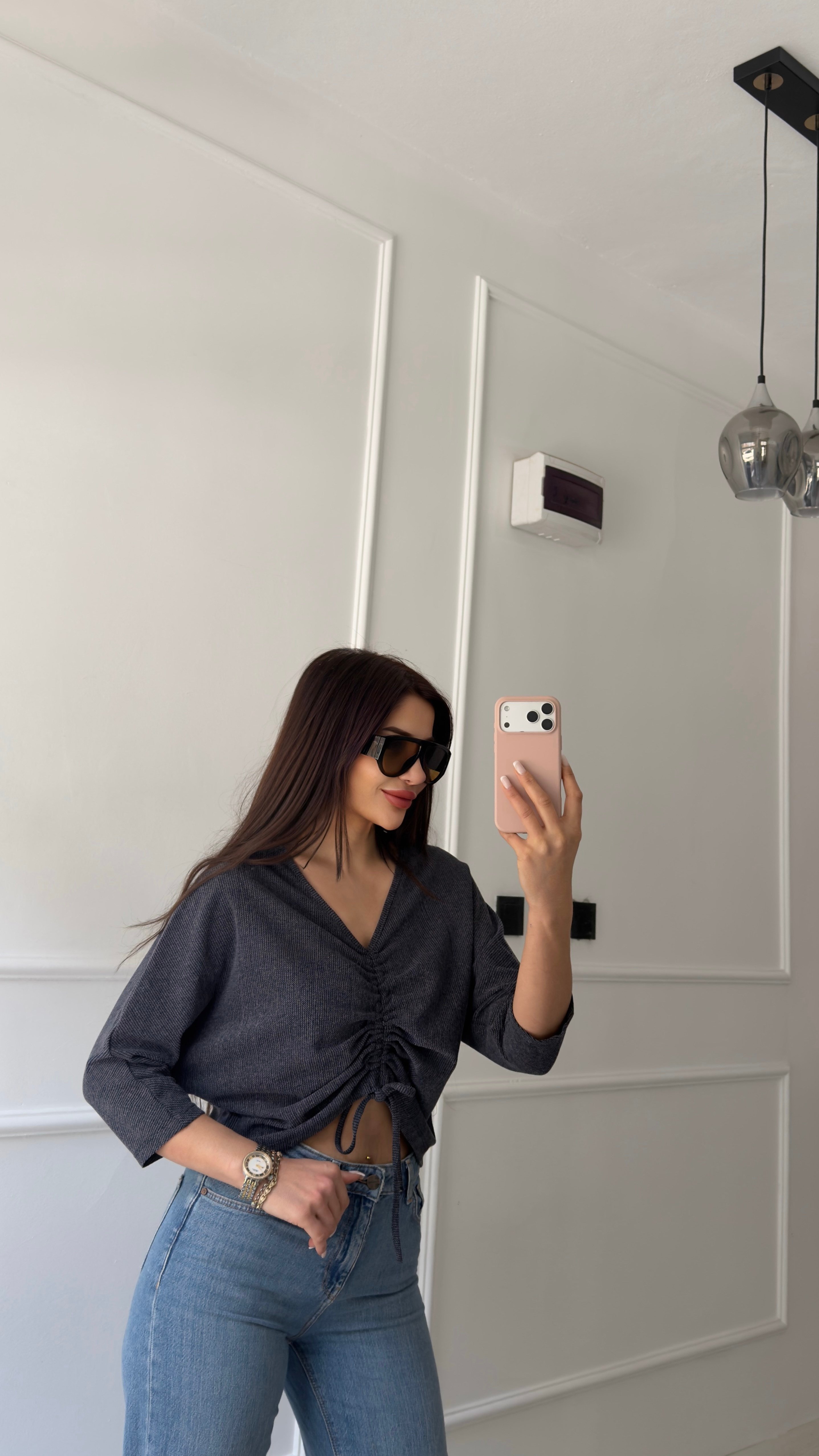 Gri Büzgü Detaylı Oversize Bluz