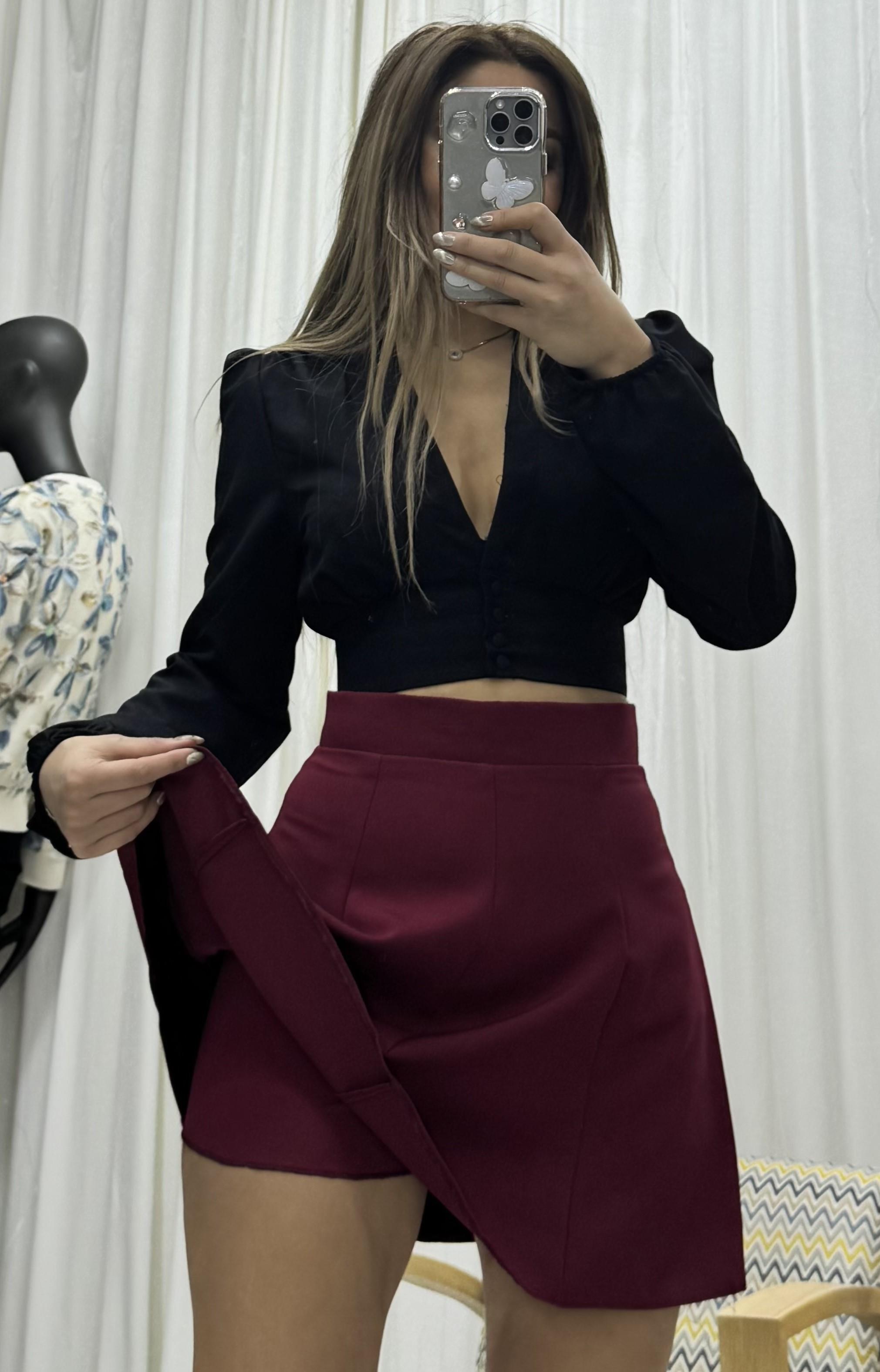 Kadın Bordo Mini Şort Etek