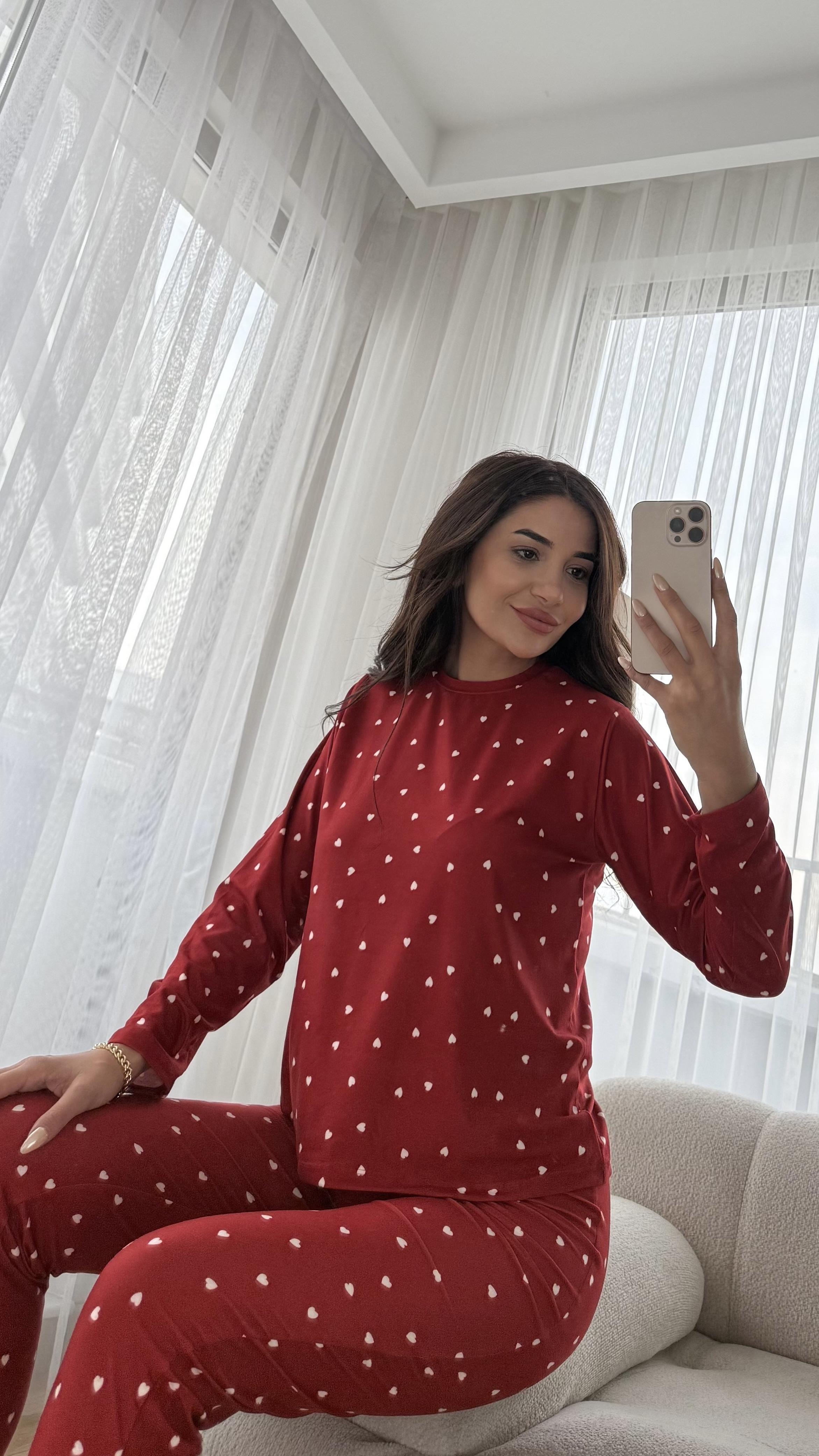 Kırmızı Premium Kalite Uzun Kollu Beyaz Kalp Desenli Pijama Takımı