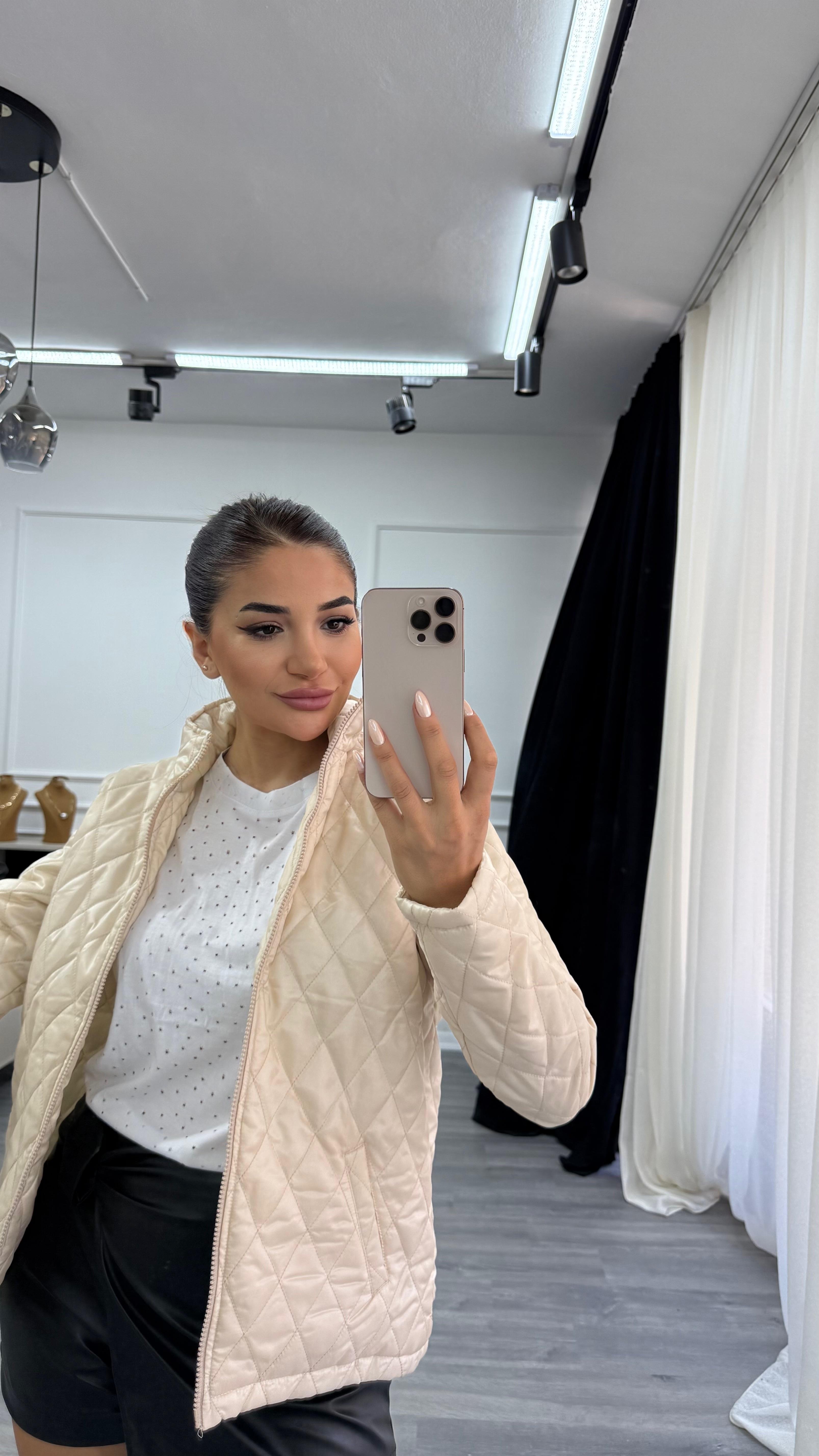 Kısa Kapitone Mevsimlik Ceket Mont Bej