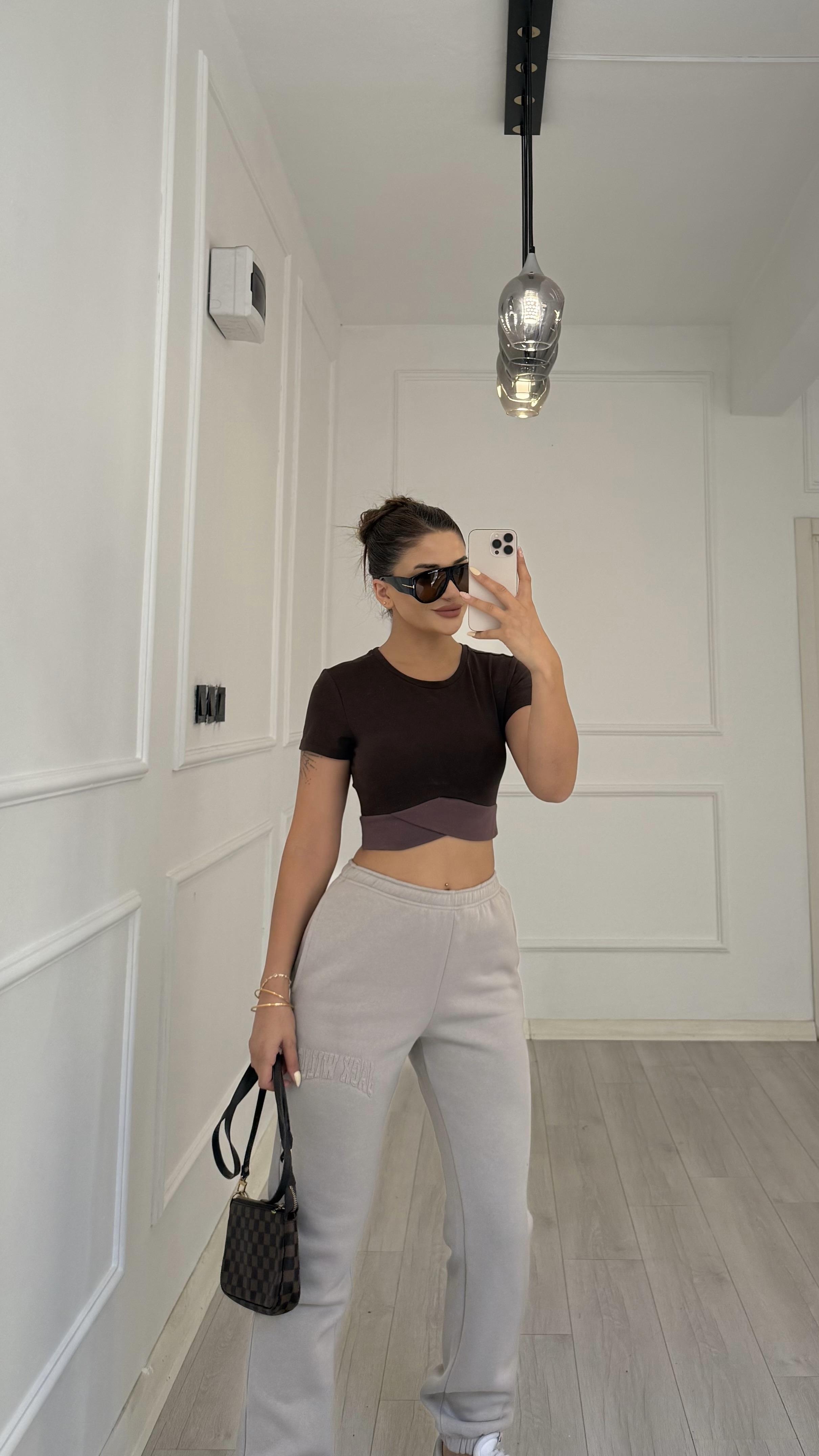 Kısa Kol Bisiklet Sporcu Crop Top -KAHVE