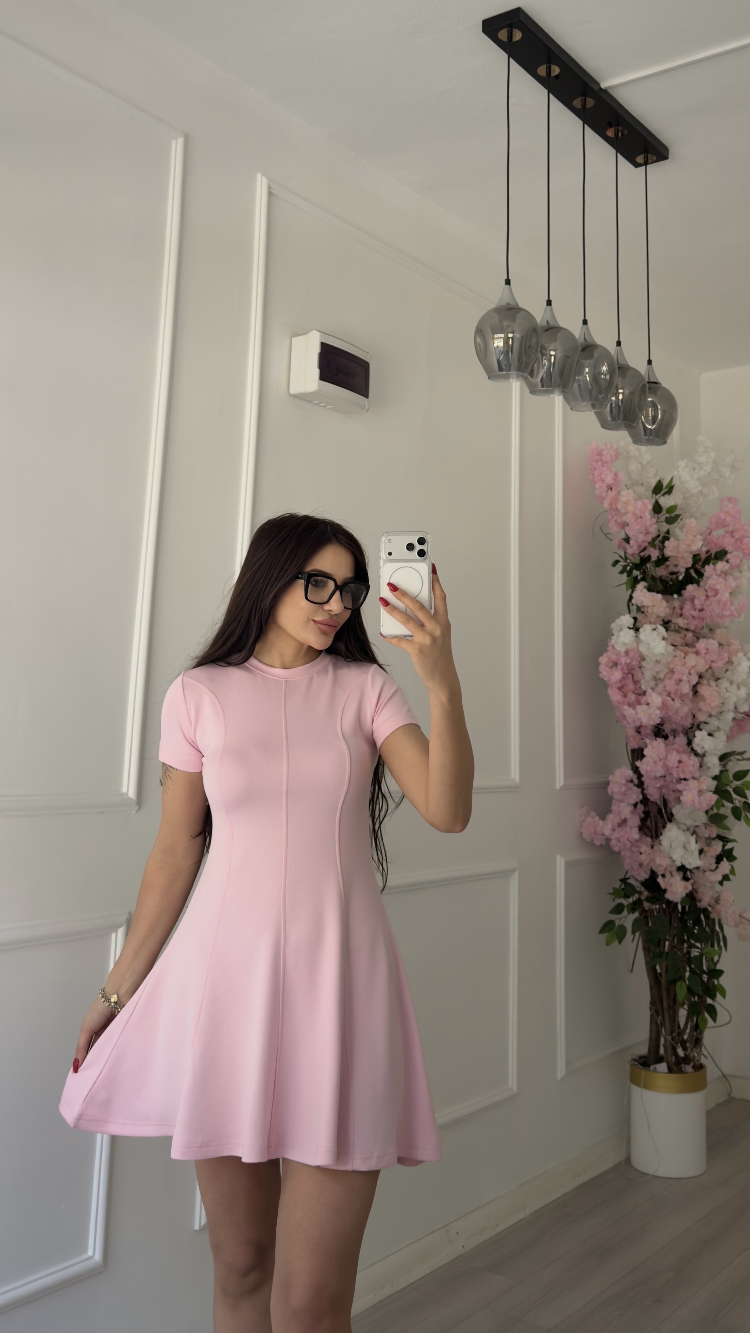 Kloş Pembe Kısa Elbise