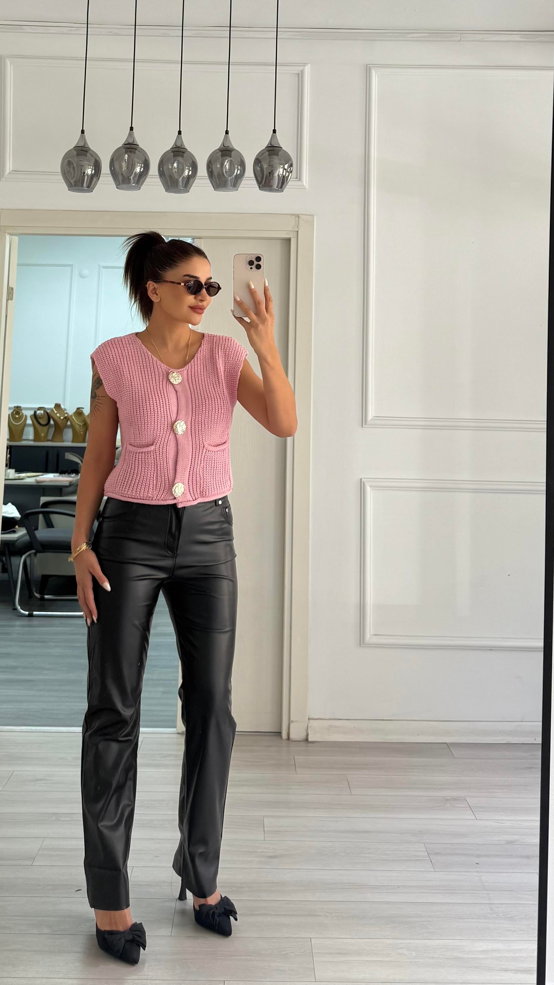 Gold Düğme Elit Triko Yelek Pembe