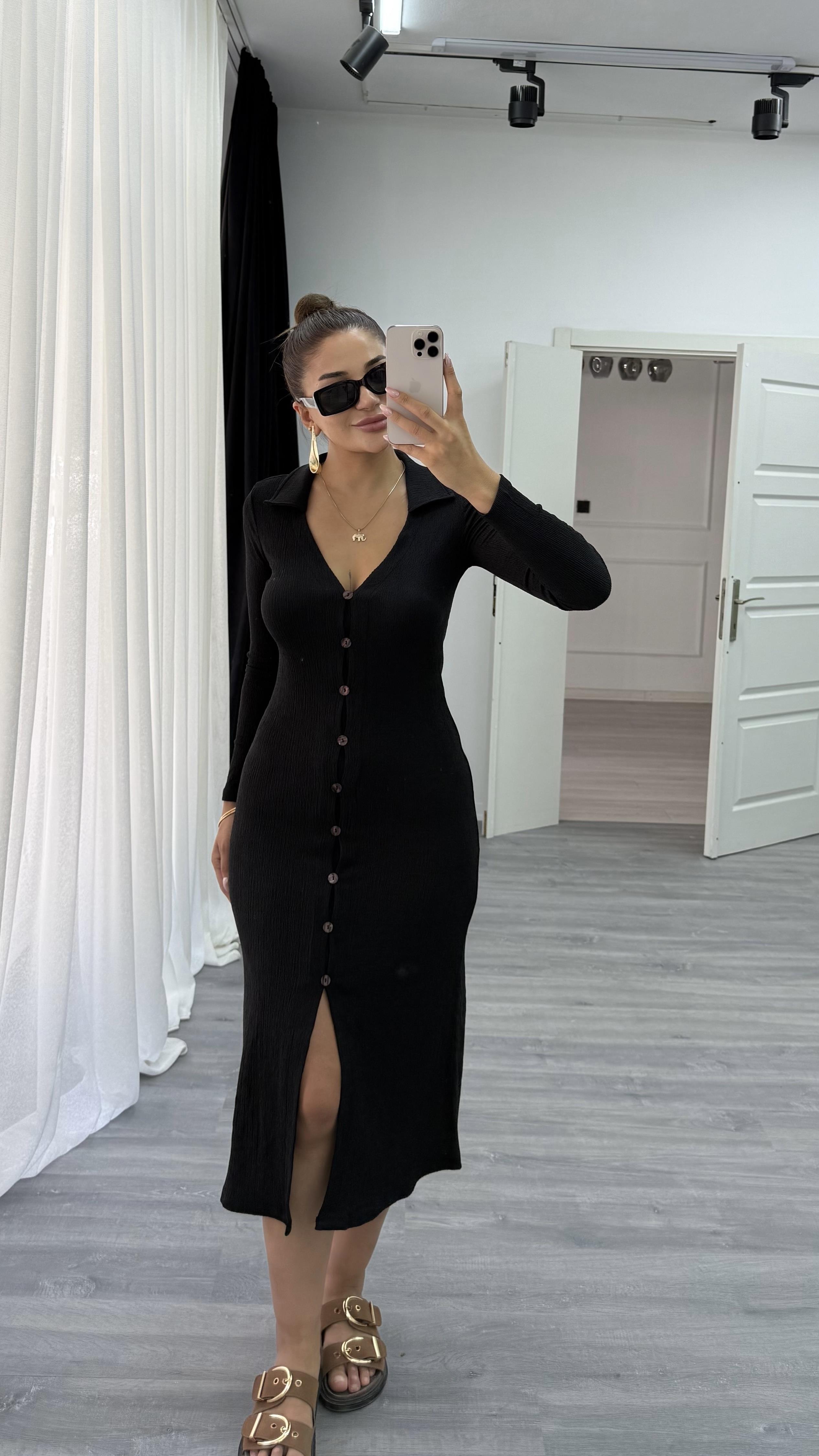 Önden Düğmeli Eni Boyu Esnek Elbise