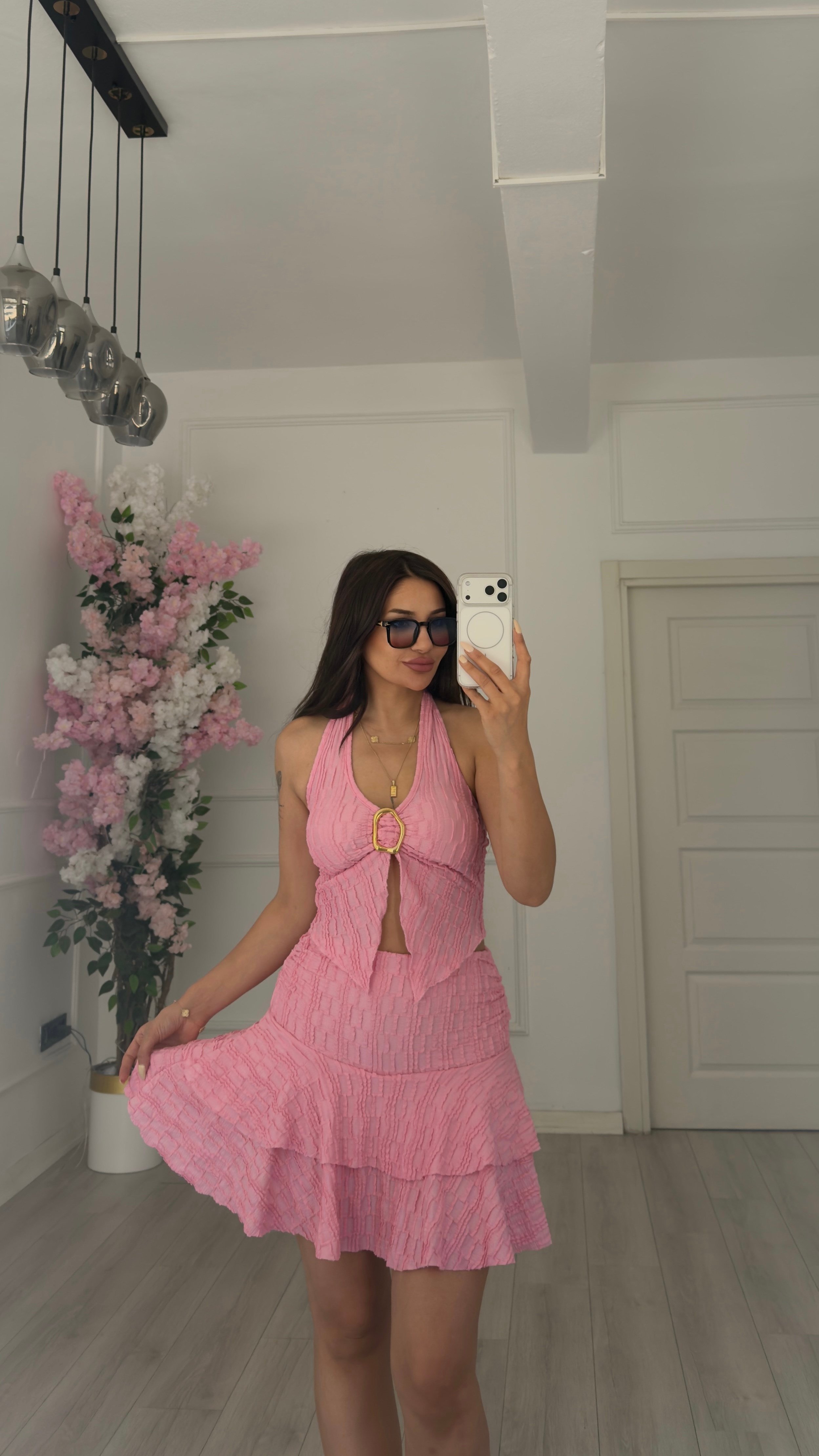 Pembe Toka Detaylı Şortlu Etek Bluz Takım