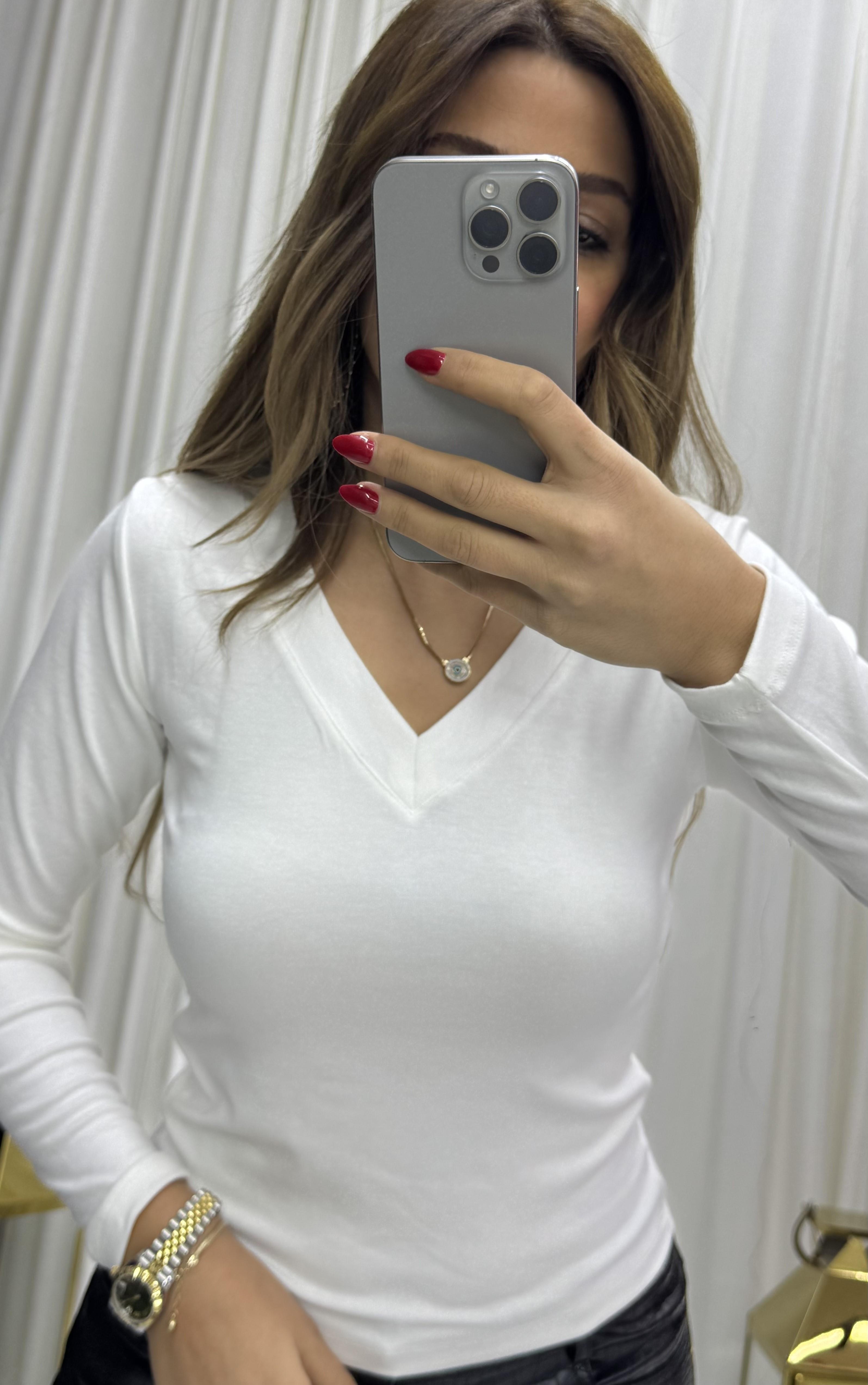 Premium Kalite  V Yaka Regular/Normal Kalıp Örme Bluz- Beyaz