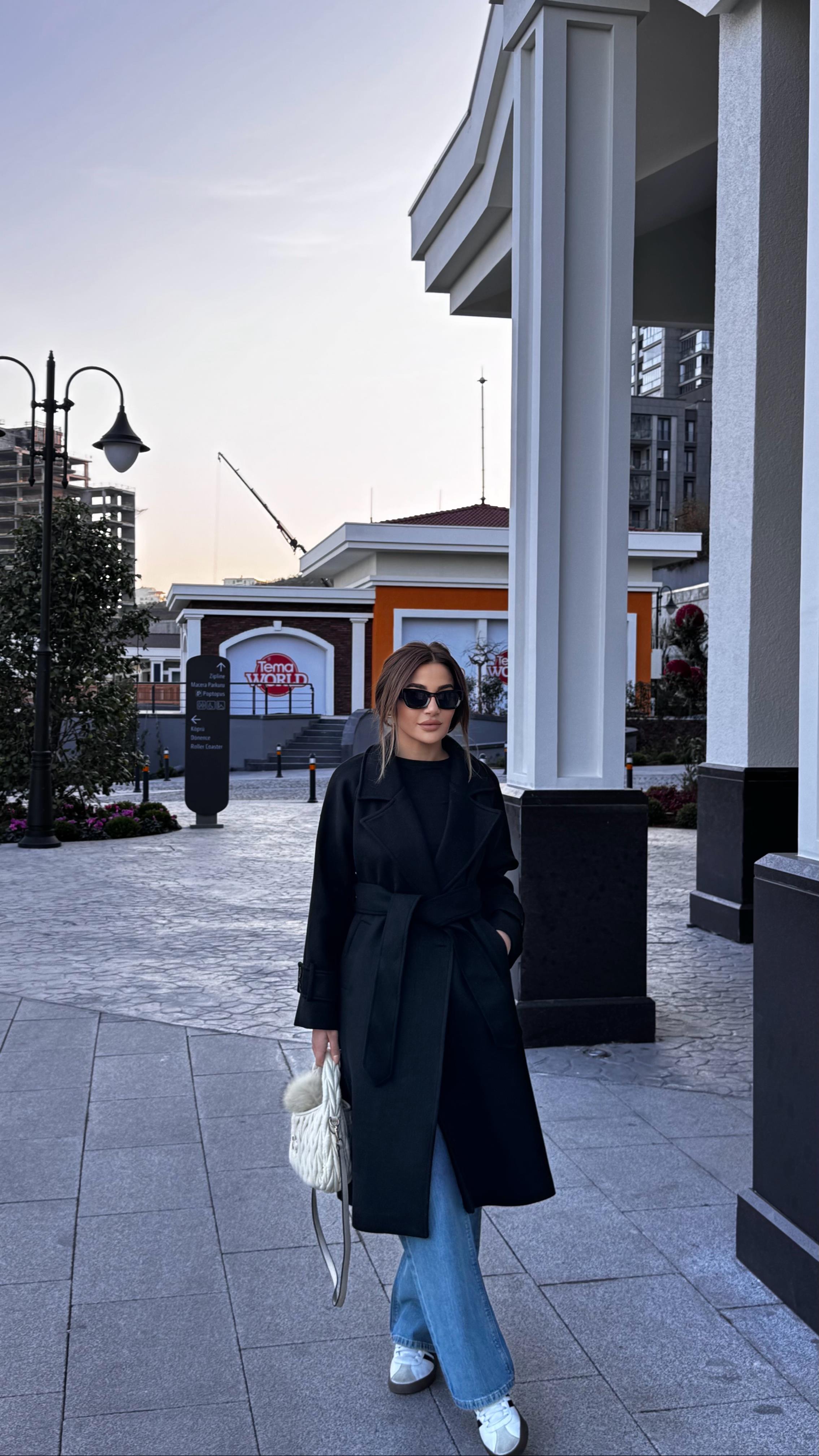 Premium Kalite Yün Karışımlı Kaban-Siyah