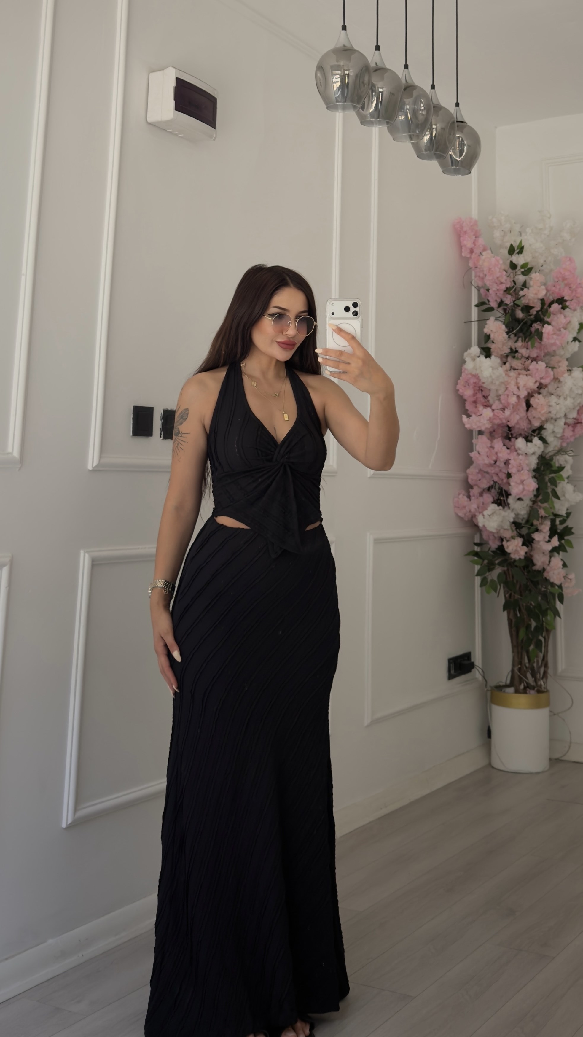 Siyah Halter Yaka Bluz Etek Takım