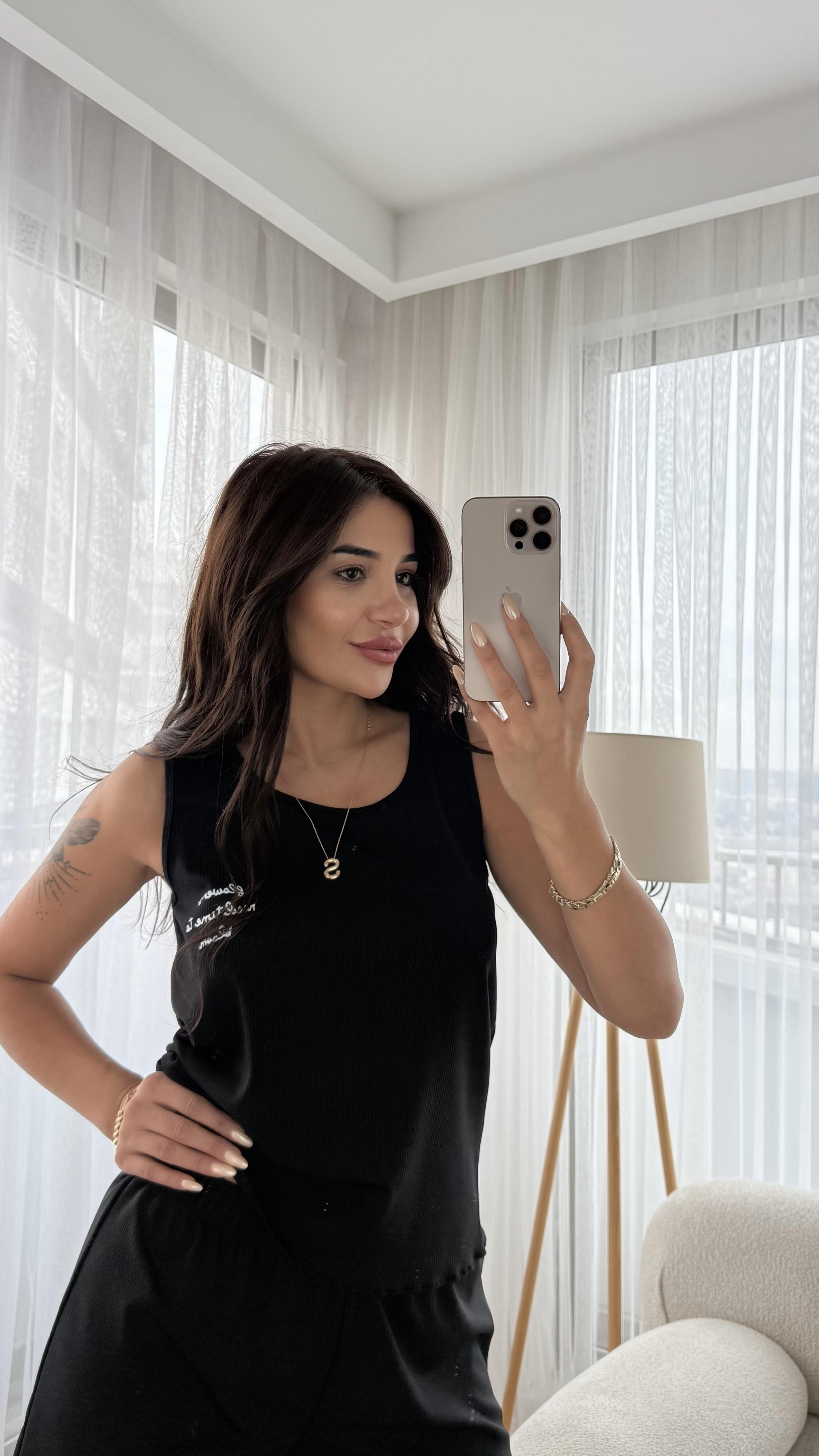 Siyah Pamuklu Dikiş Detaylı Pijama Takımı