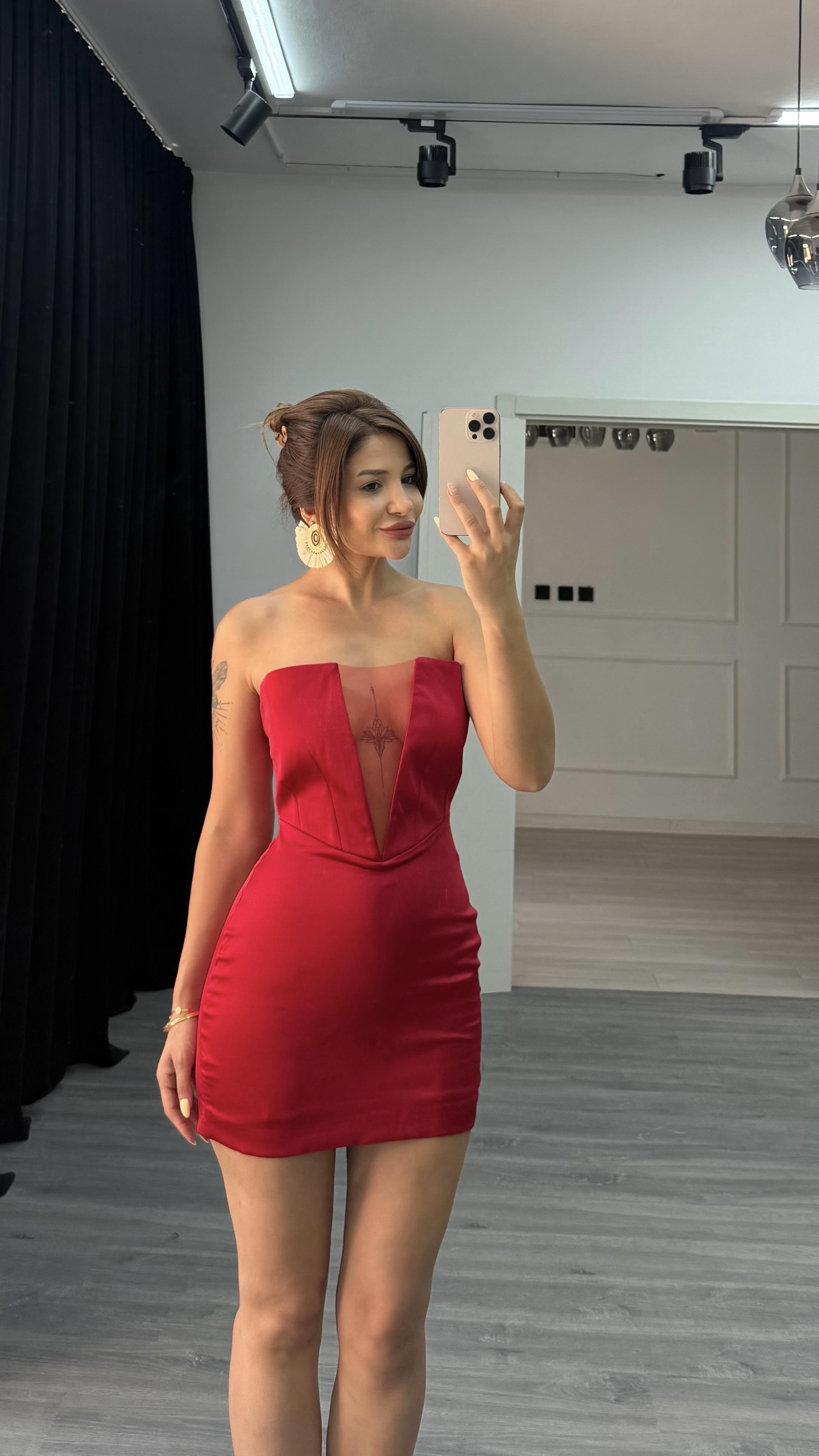 Straplez Mini Düz Kırmızı Elbise