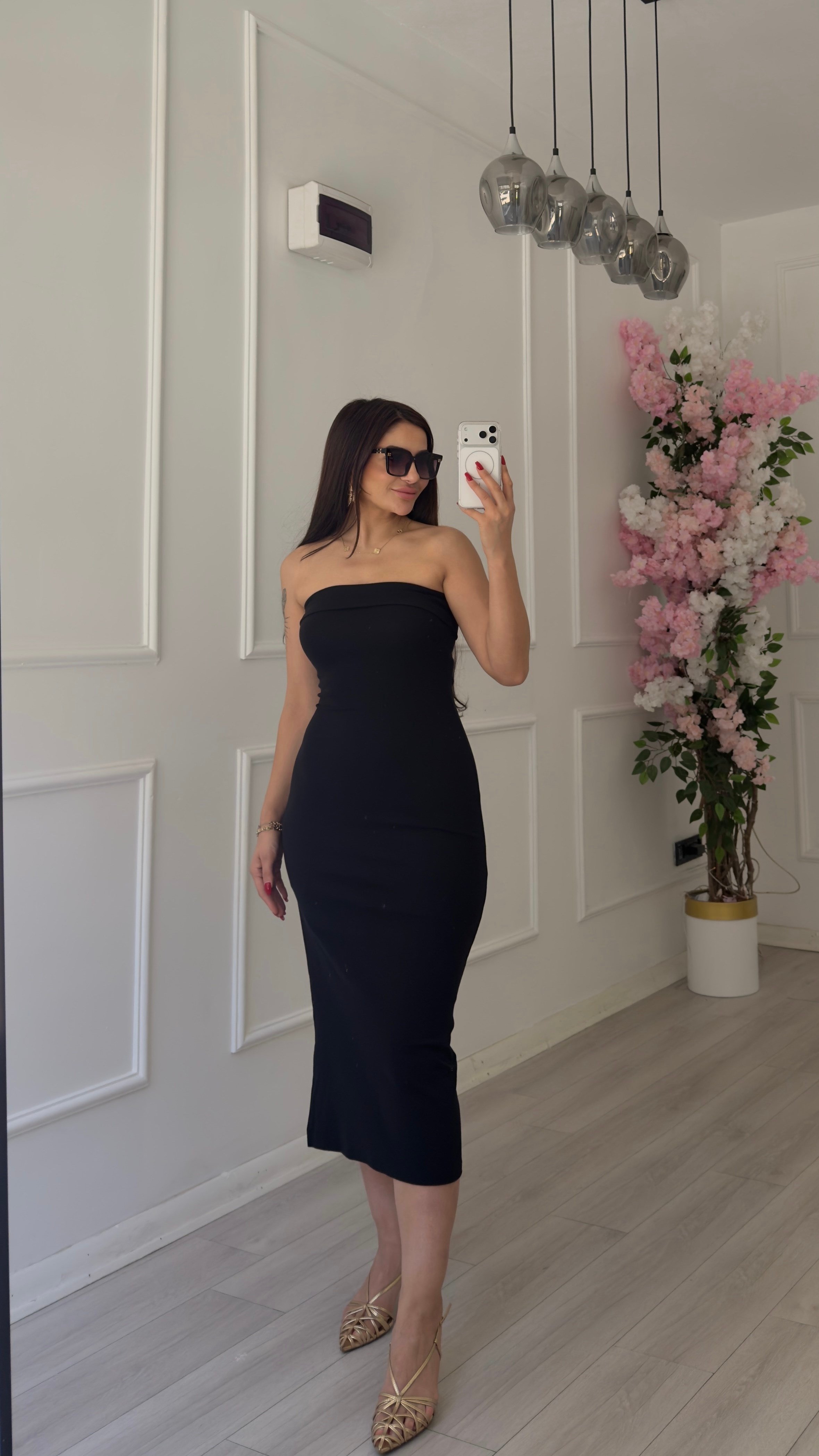 Straplez Yırtmaçlı Midi Elbise Siyah