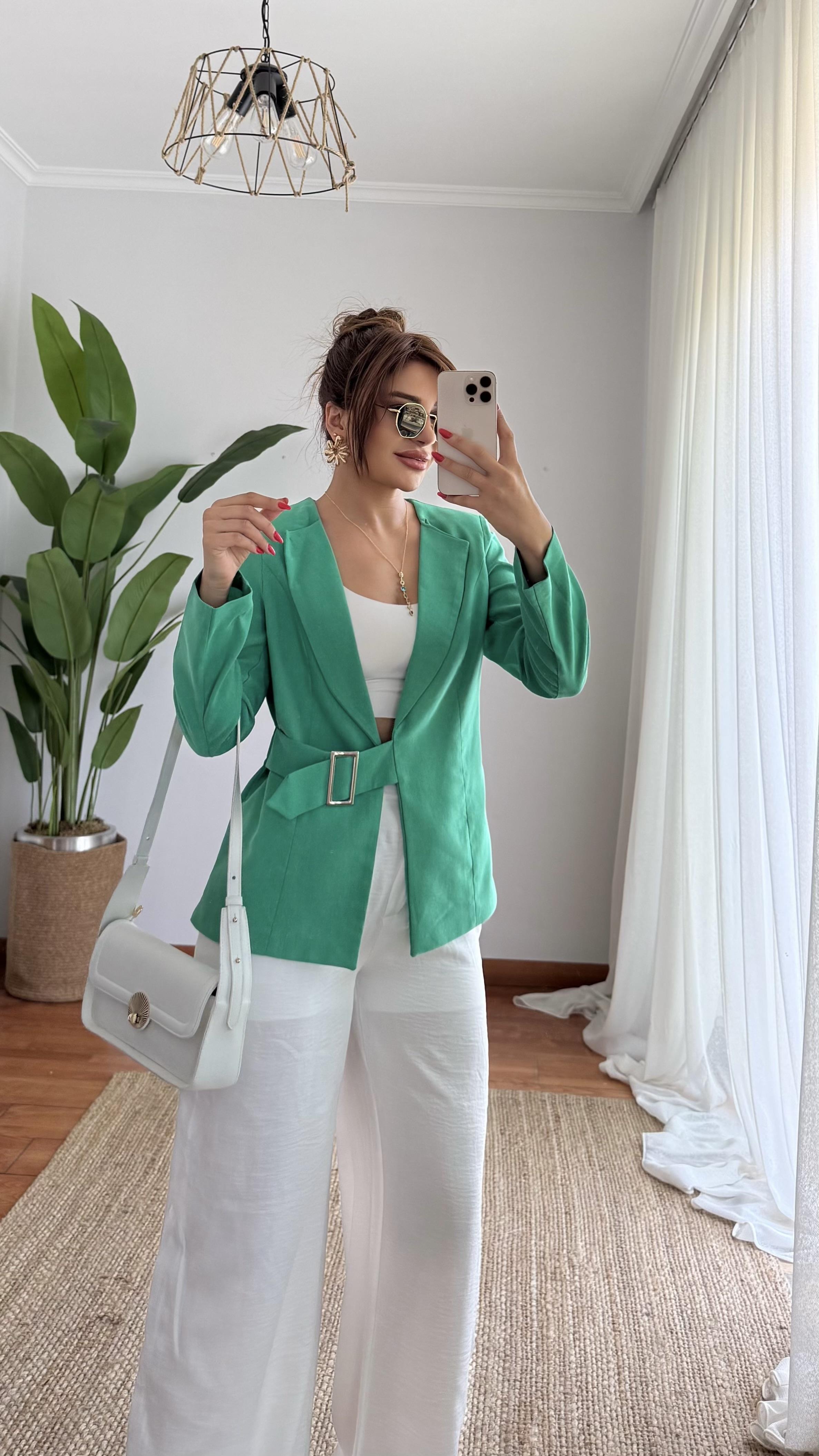 Yedek Askılı Beyaz Deri Omuz Çantası Kadınlar için Küçük Sığır Derisi Çapraz Askılı Çanta Moda Kapaklı Cüzdan Kadın Zarif El Çantası