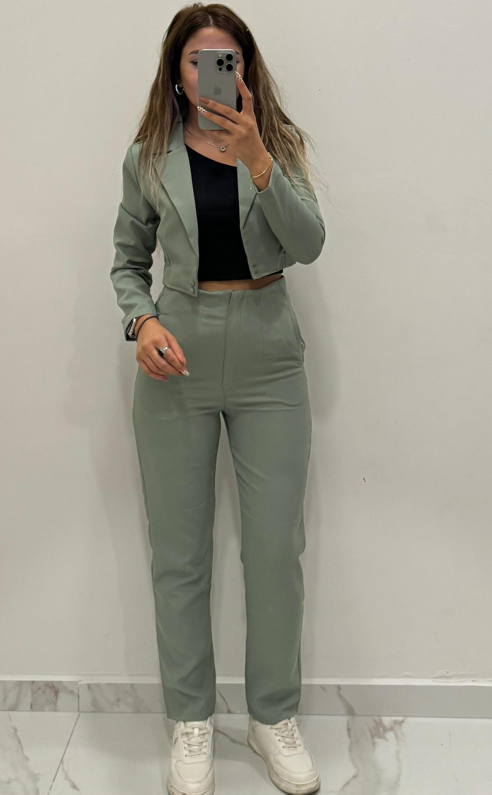 Yeşil Pantolon Crop Ceket Takım
