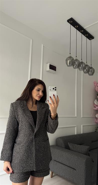  Balık Sırtı Desenli Kaşe Kumaş  Ceket Şort Takım - Siyah Ekru