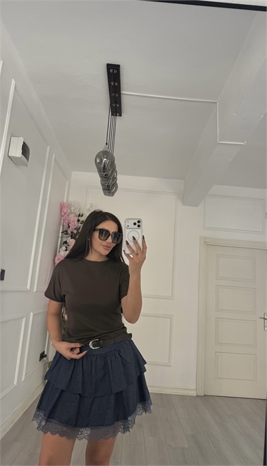 Acı Kahve Sırt Dekolteli Kısa Kol Bluz