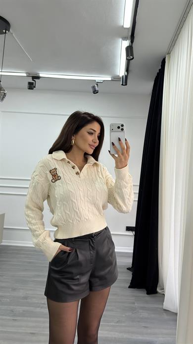 Bej Ayıcıklı Nakış Desenli Triko Kazak Bej 