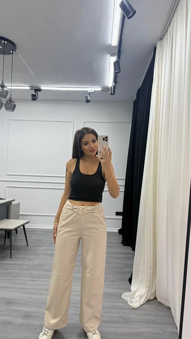 Bej Beli Lastikli Kemer Detaylı Deri Pantolon