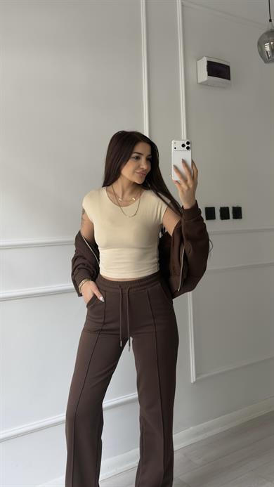 Bej Bisiklet Yaka Kısa Kollu Bluz