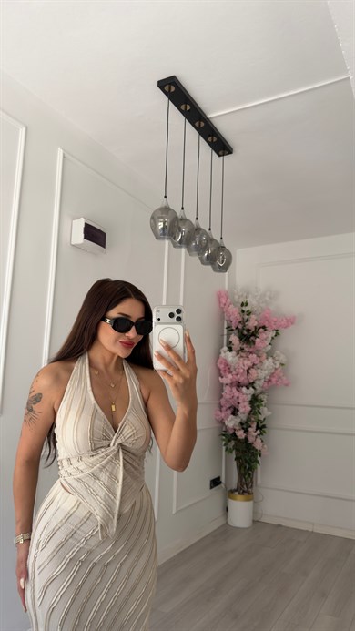 Bej Halter Yaka Bluz Etek Takım