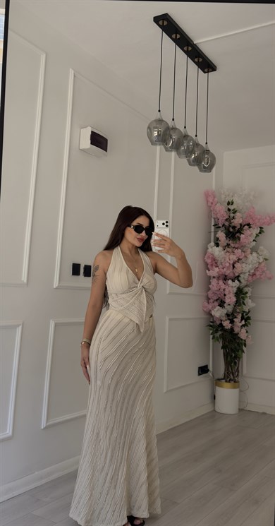 Bej Halter Yaka Bluz Etek Takım