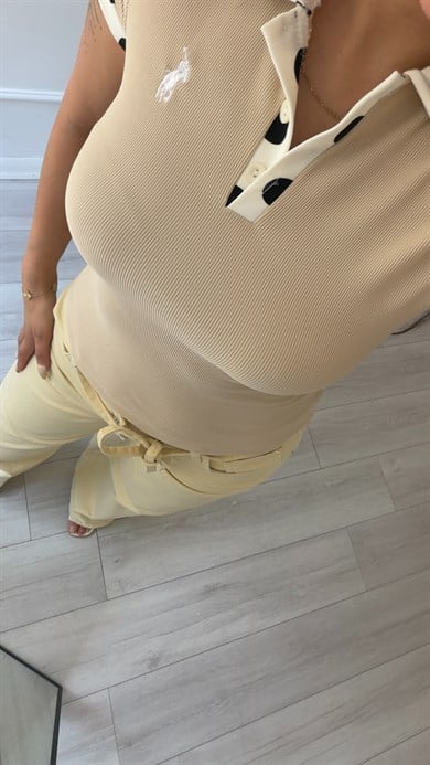 Bej Polo Yaka Puantiyeli Tişört