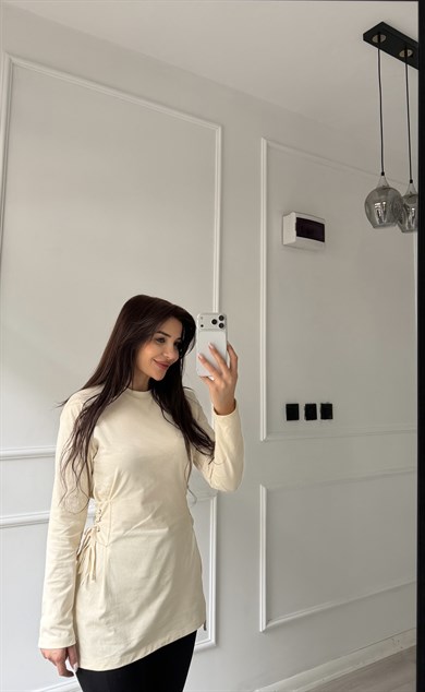 Bej Yandan Bağlamalı Uzun Bluz