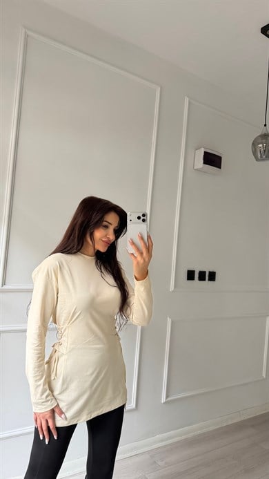 Bej Yandan Bağlamalı Uzun Bluz