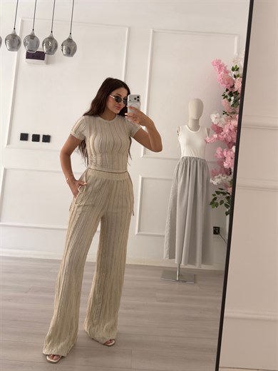 Bej Yanları Büzgülü Pantolon Takım