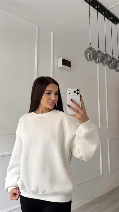 Beyaz Labubu Nakışlı Oversize Şardonlu Sweatshirt