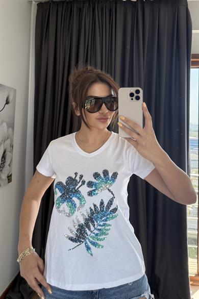 Beyaz Yeni Sezon %100 Pamuk T-shirt Çiçek  İşlemeli
