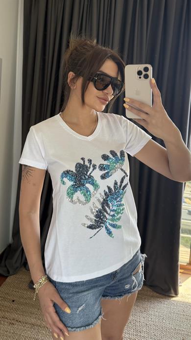 Beyaz Yeni Sezon %100 Pamuk T-shirt Çiçek  İşlemeli