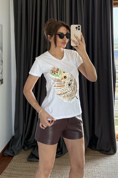 Beyaz Yeni Sezon %100 Pamuk T-shirt-Yaprak Pul Payet İşlemeli