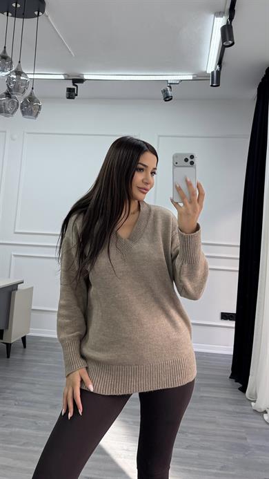 Camel V Yaka Standart Beden Oversize Basic Triko Kazak