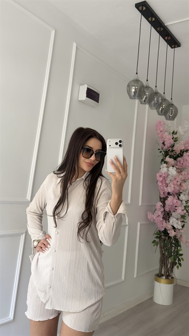 Ekru Piliseli Örme Gömlek Şort Takım